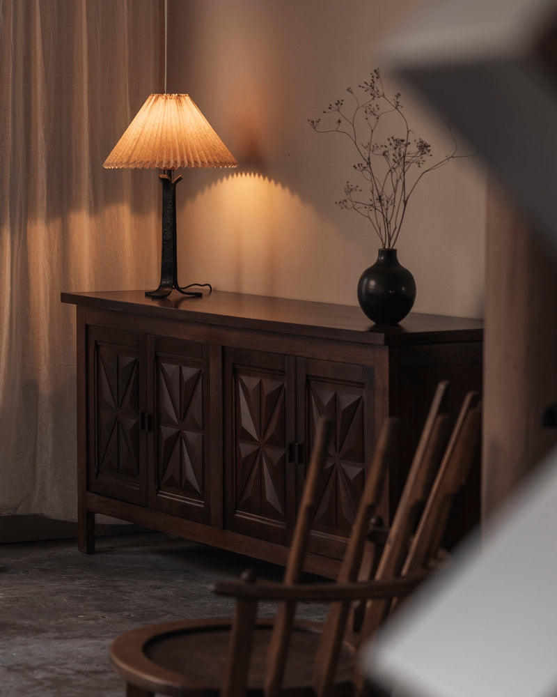 Beautiful Brutalist graphical French sideboard in oak, 1960s — view 10