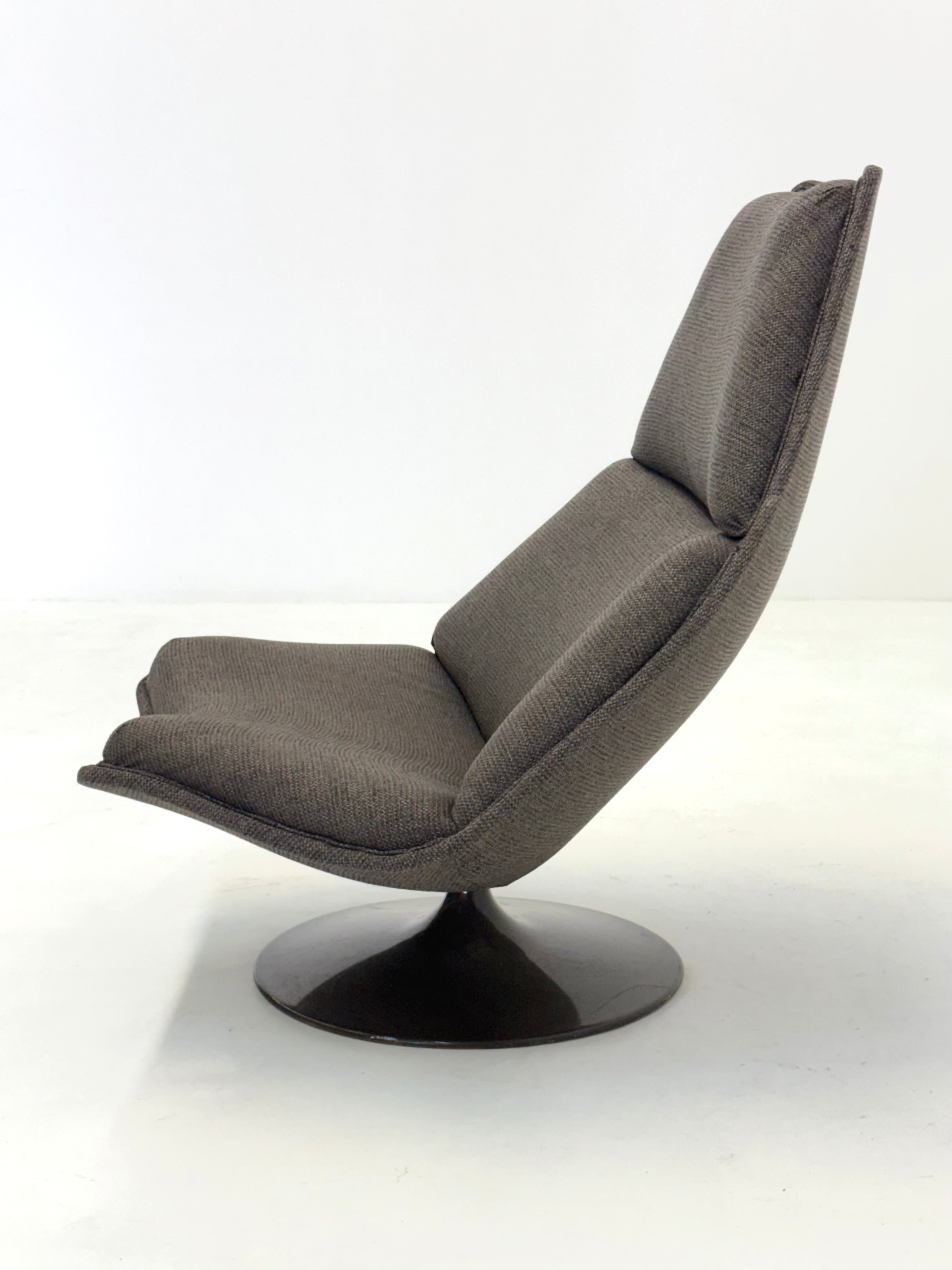 Artifort F510 armchair by Geoffrey Harcourt — lifestyle setting