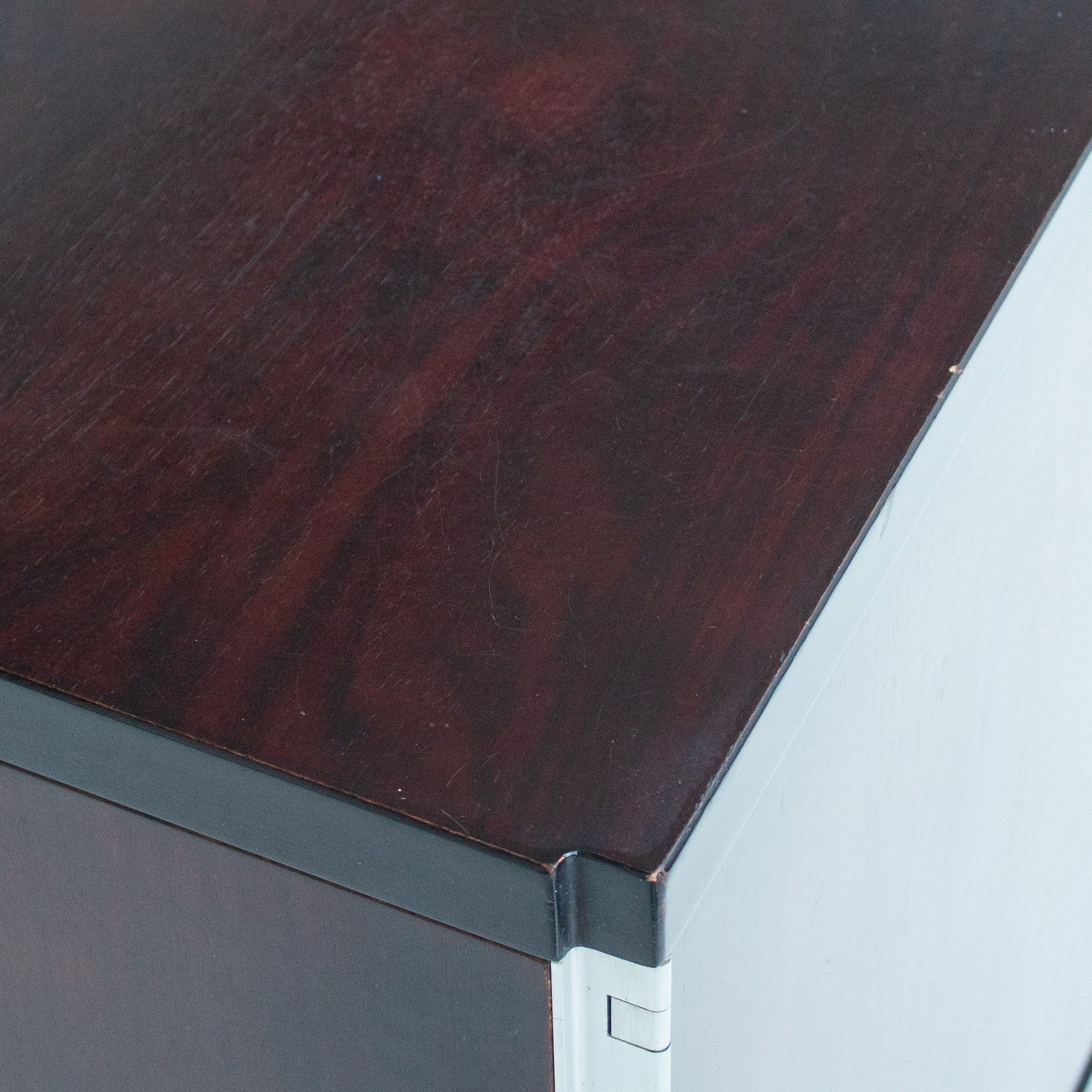 Modern Italian Sideboard/Cabinet in Wood and Metal