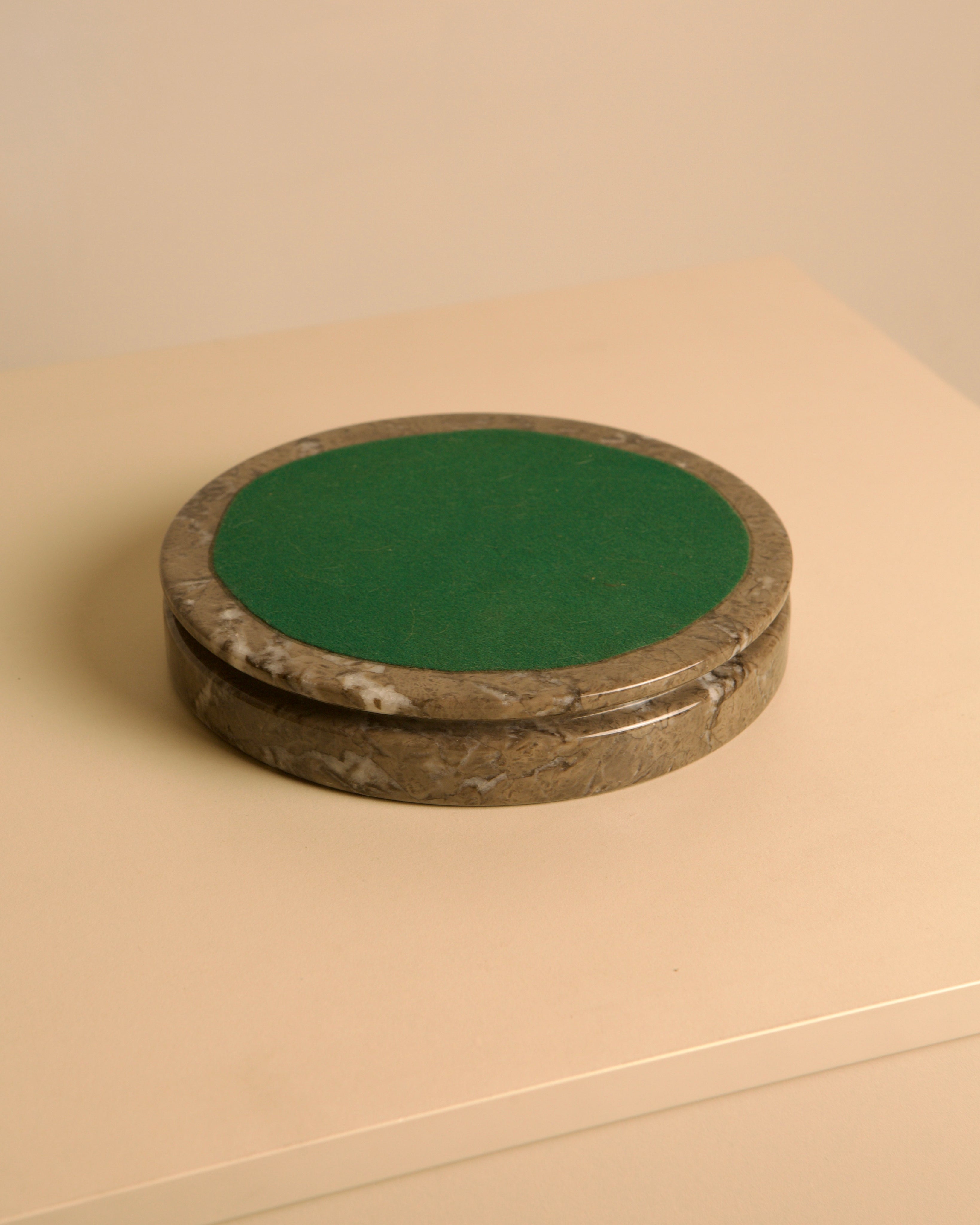 Angelo Mangiarotti for Knoll Grey Marble Ashtray No. 8532, 1960s — alternate view