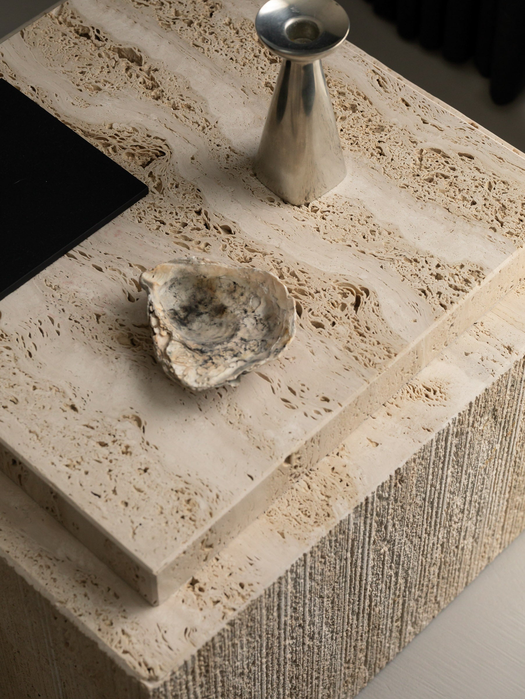 BARI Contemporarty Coffee Table — additional view