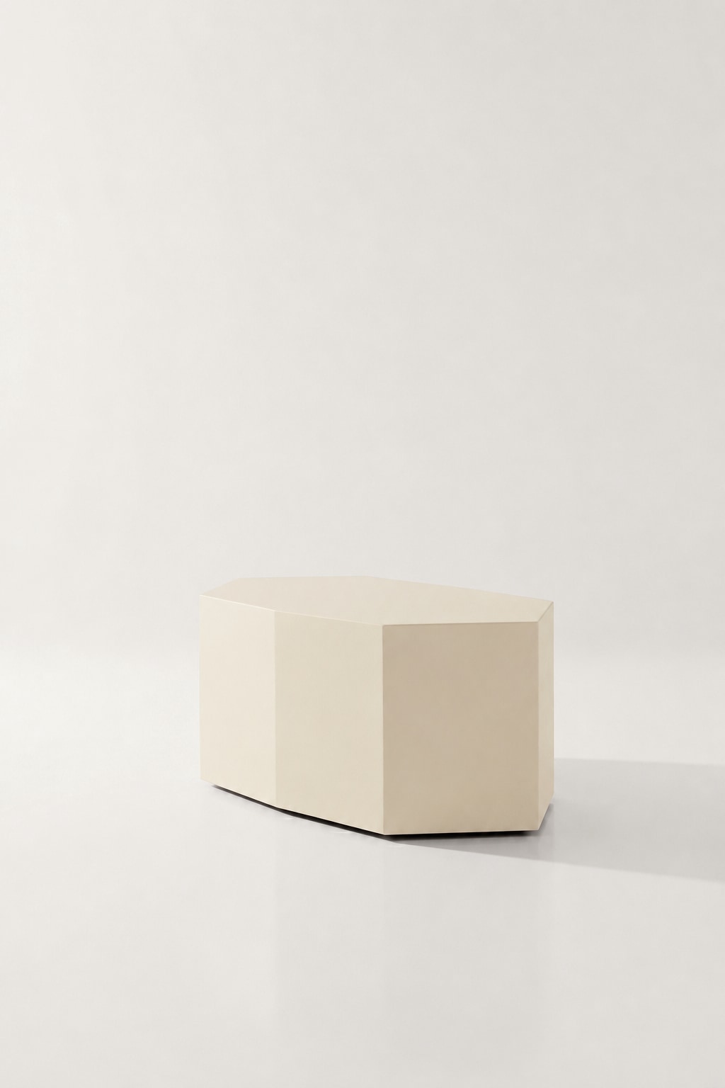 Ame III  Lacquer Coffee Table — side angle