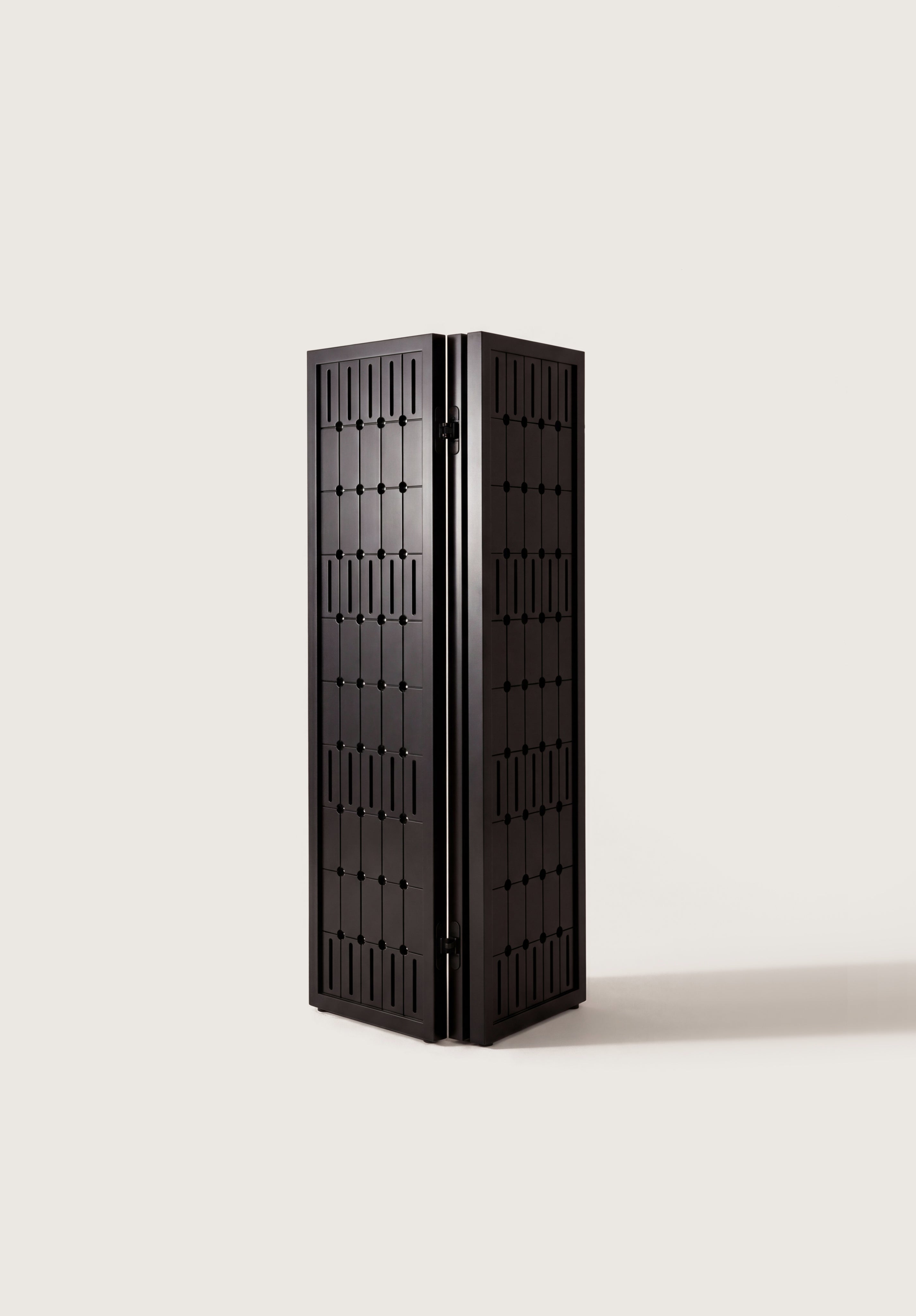 Folding Screen PARAVENT — side angle