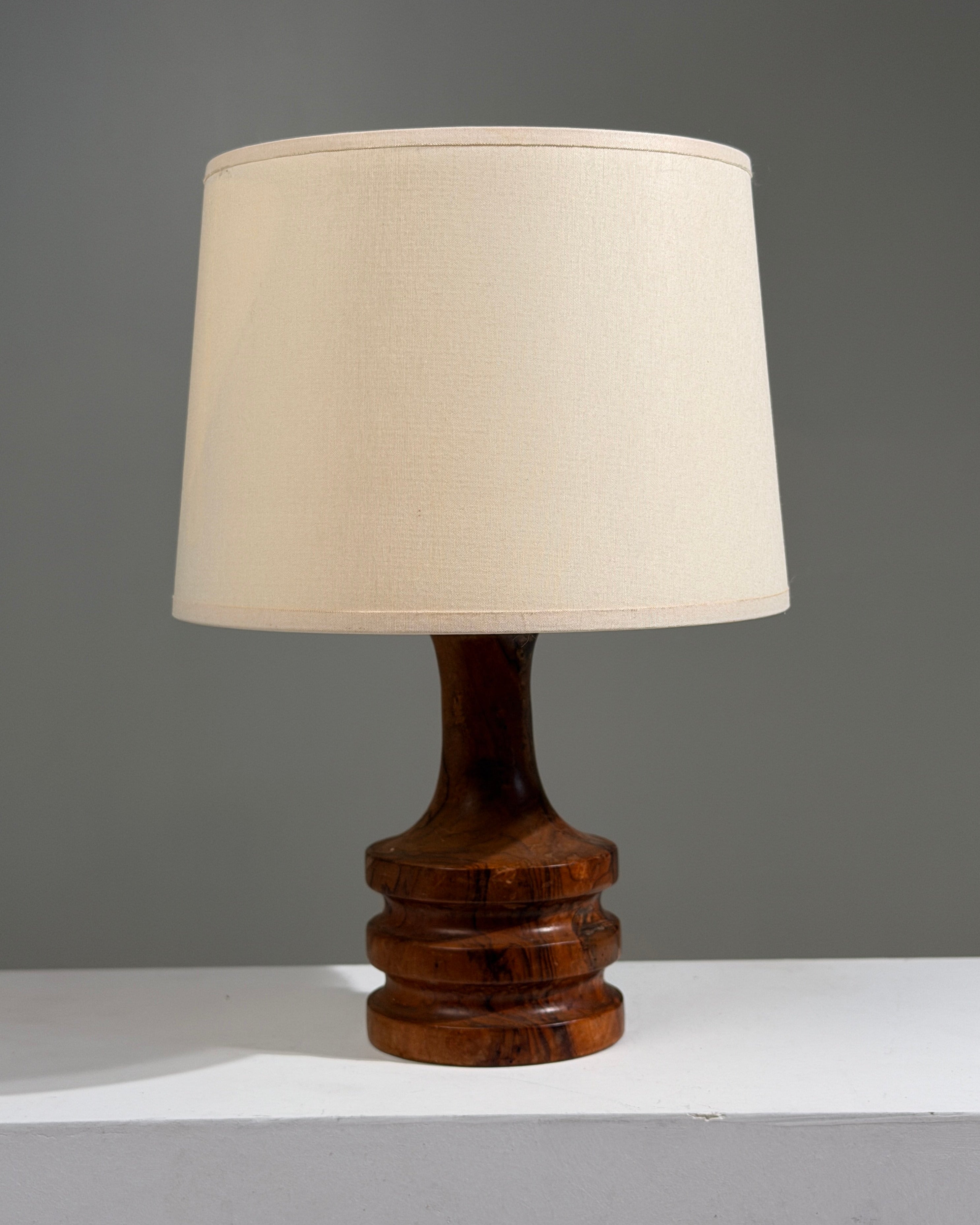 Art Deco carved wood table lamp, France, circa 1930 by Figuresdesign | The Oblist