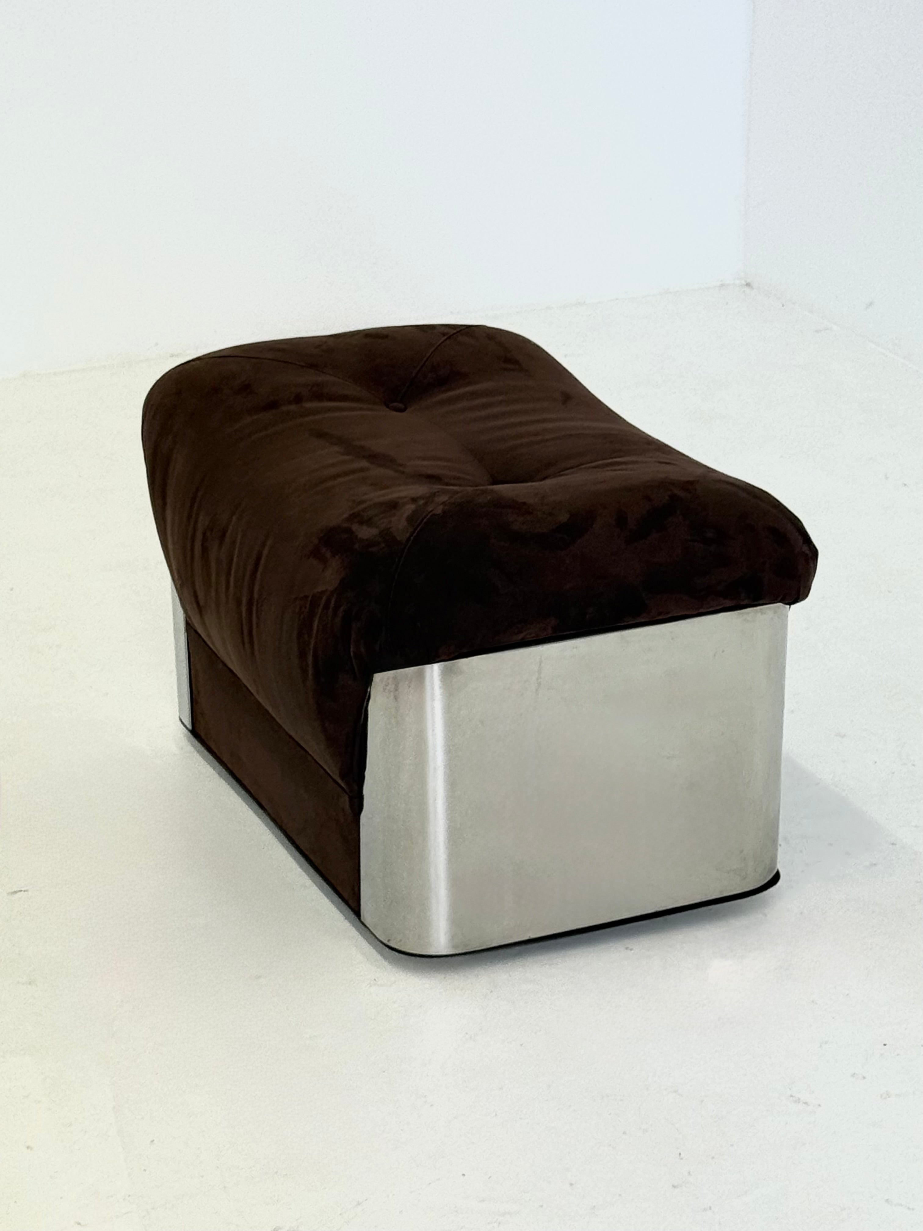 Gian Pietro Arosio Space Age stool by Wintage | The Oblist