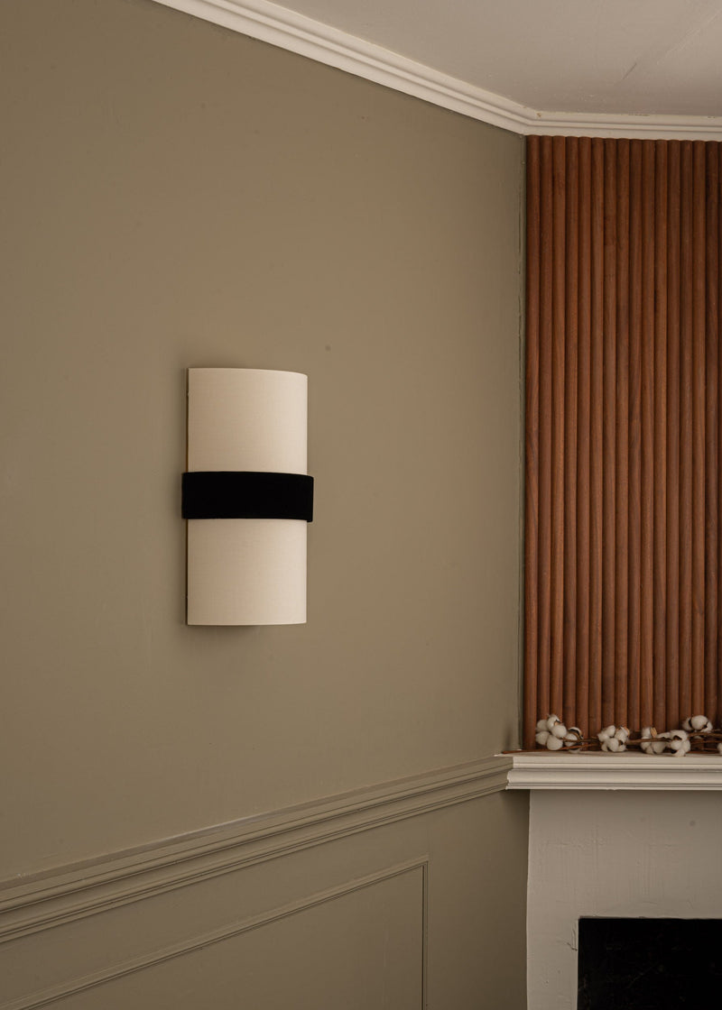 'Duono' Black Velvet Wall Light — detail view