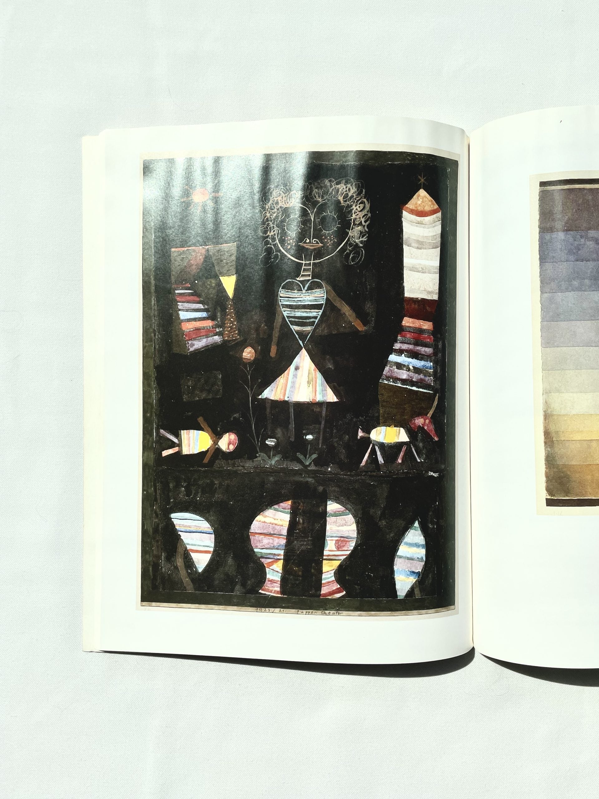 Paul Klee 1990 — side angle