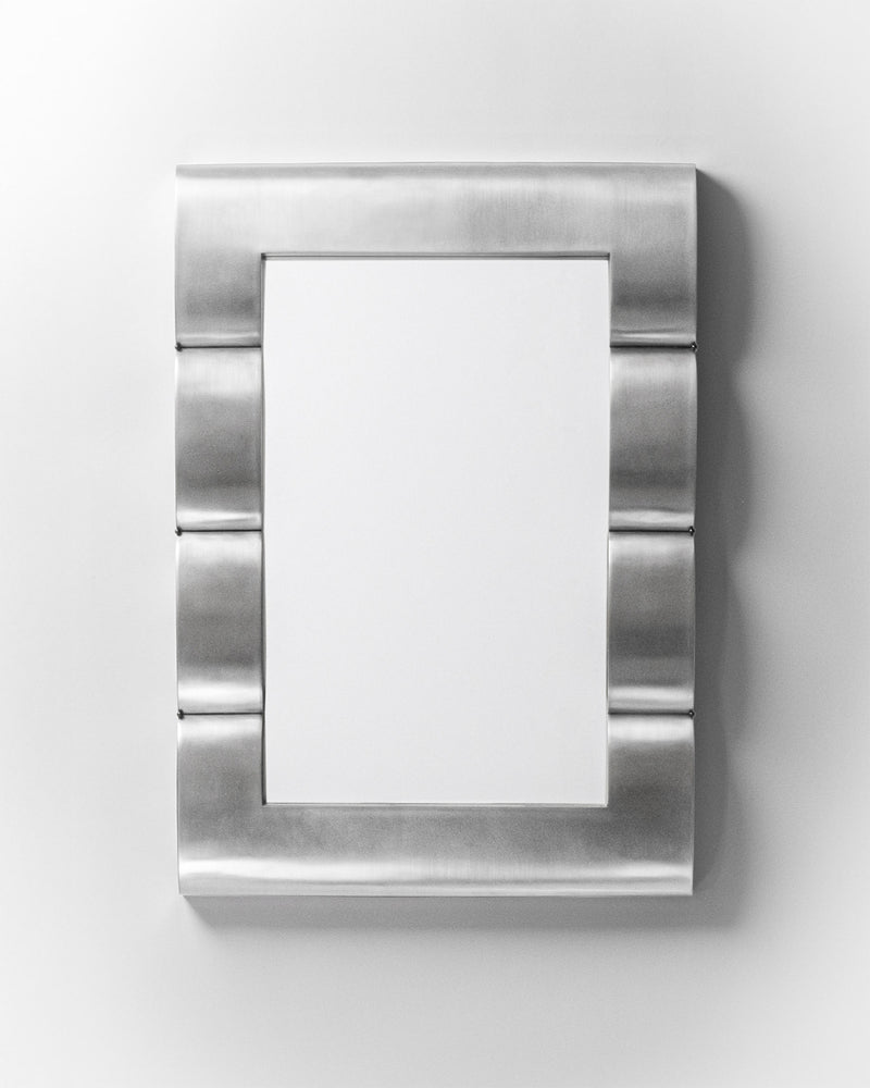 Mirror "Fluted Chambre", Contemporary Mirror in Steel by M.Pei Studio | The Oblist — modern steel design