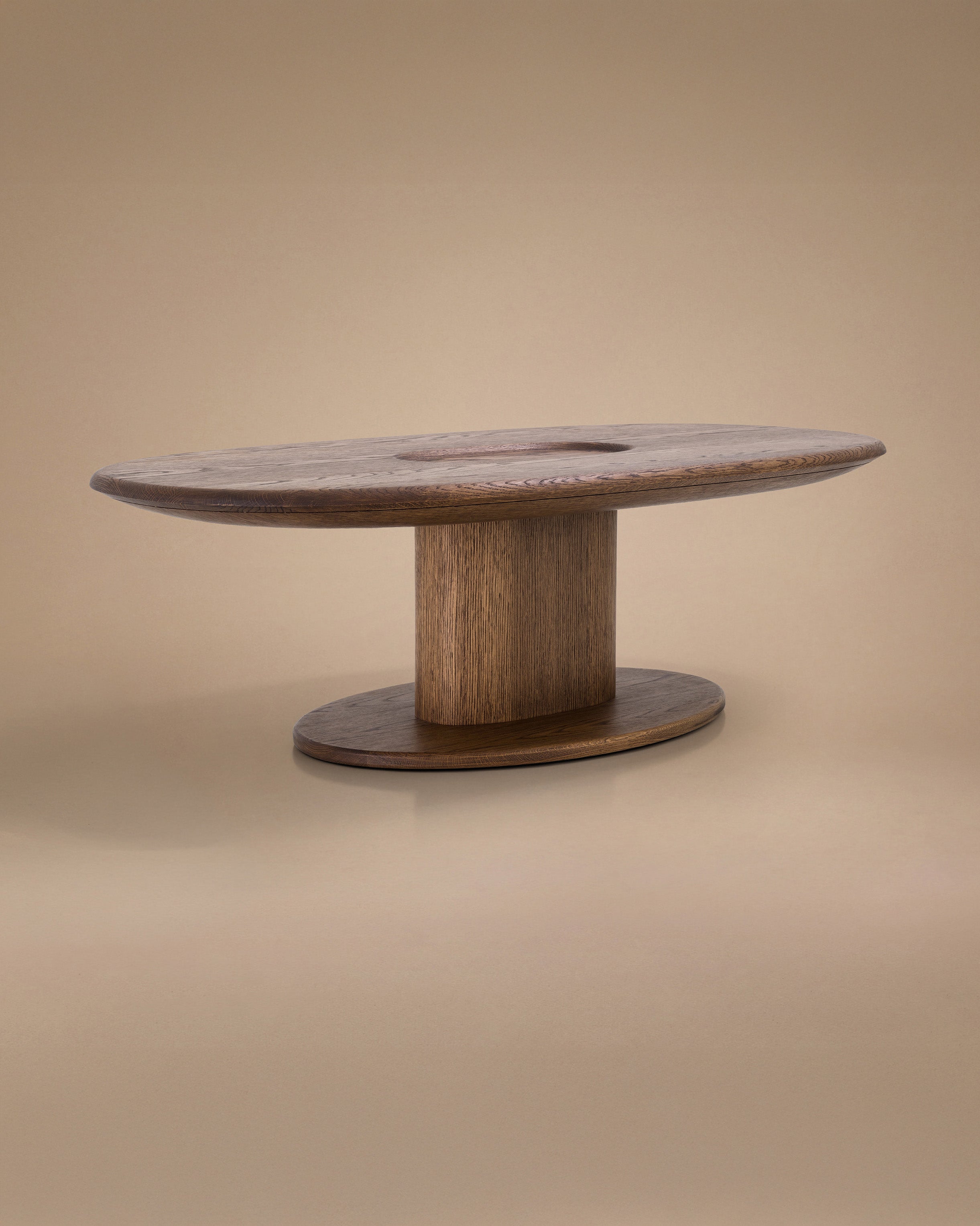 Emba Coffee Table in Oak — detail view