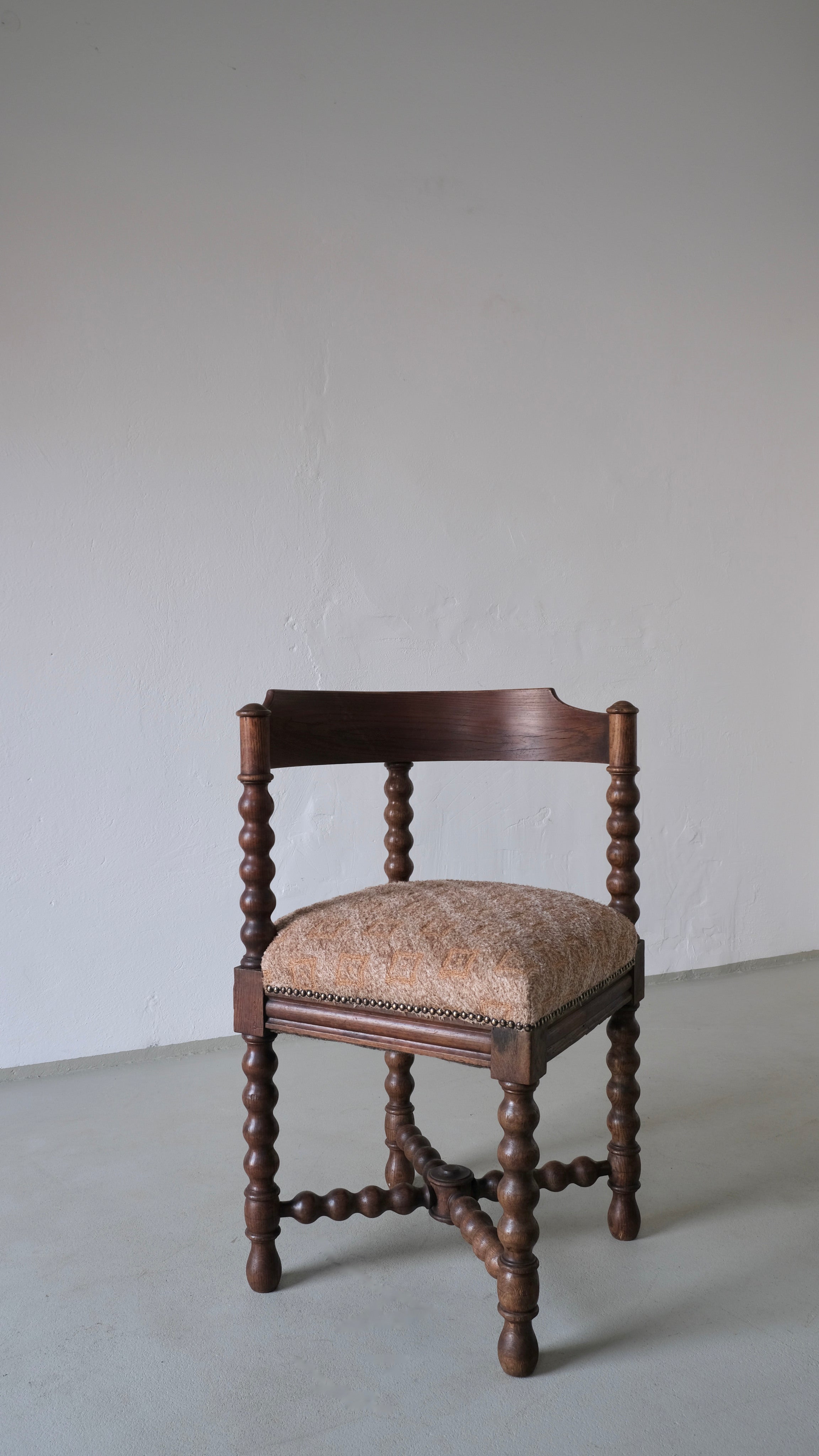 Antique Bobbin Turned Corner Chair