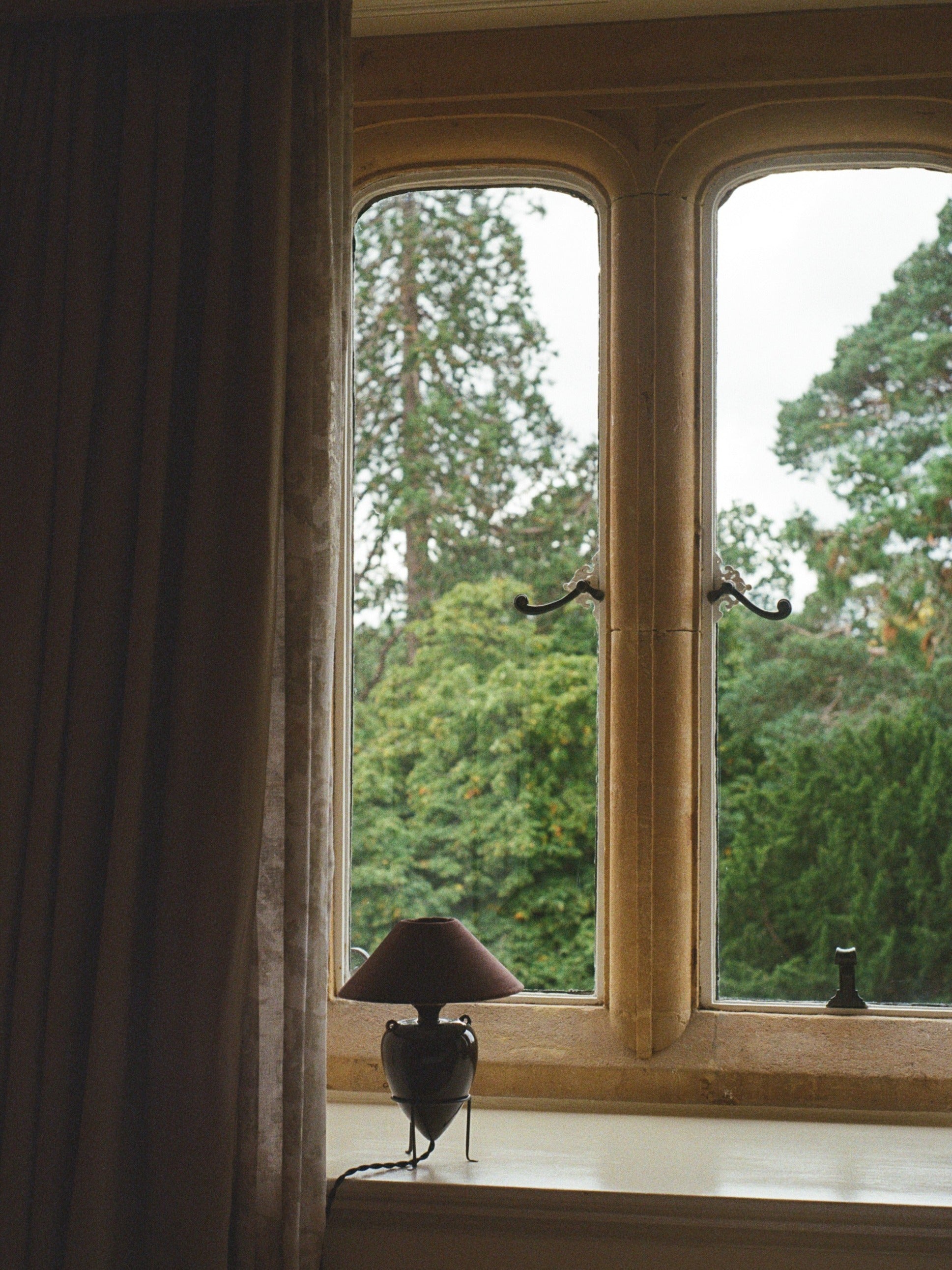 Vittoria Table Lamp — close-up