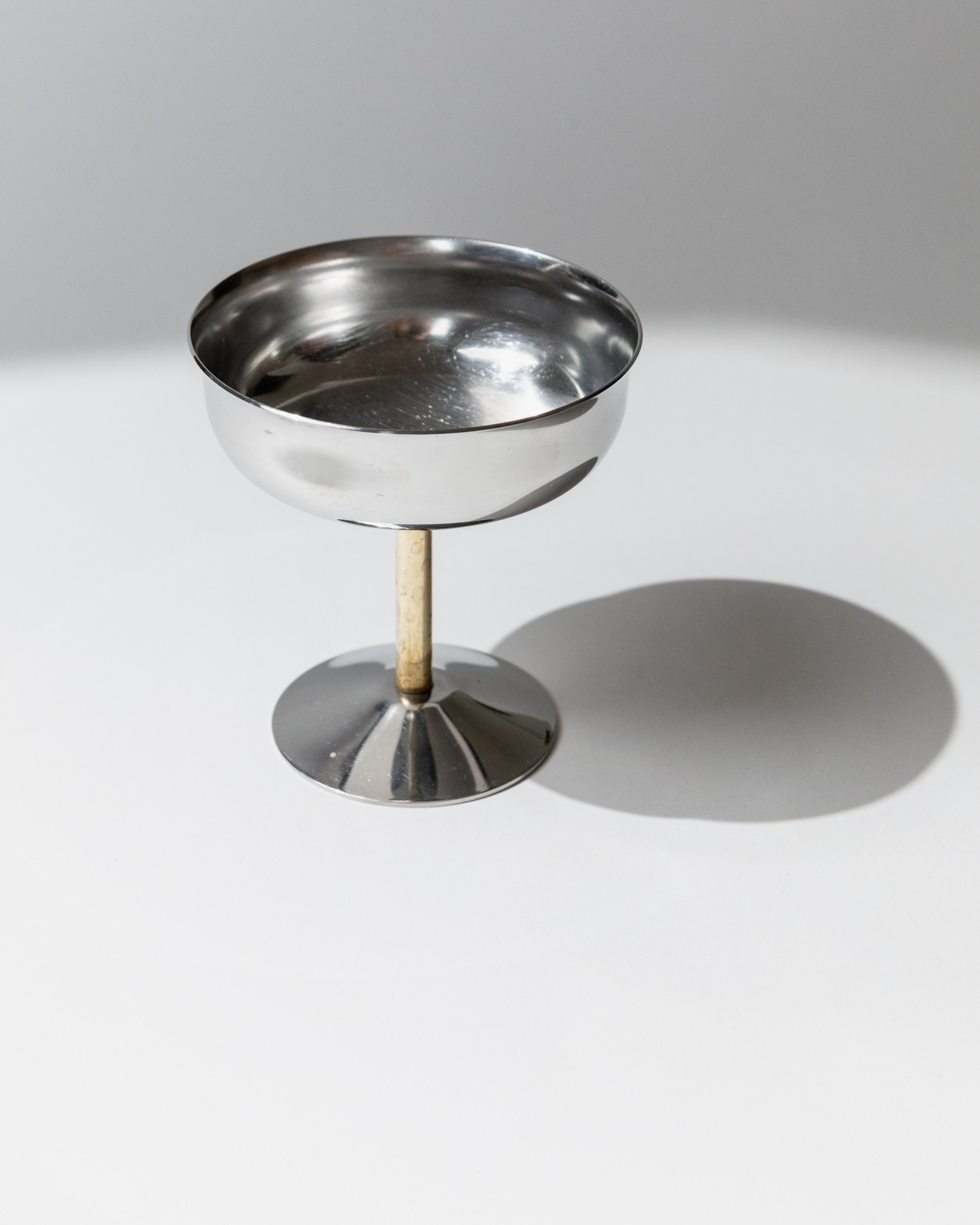 Set of 6 Champagne Coupes with Golden Stem, Italy 1970s