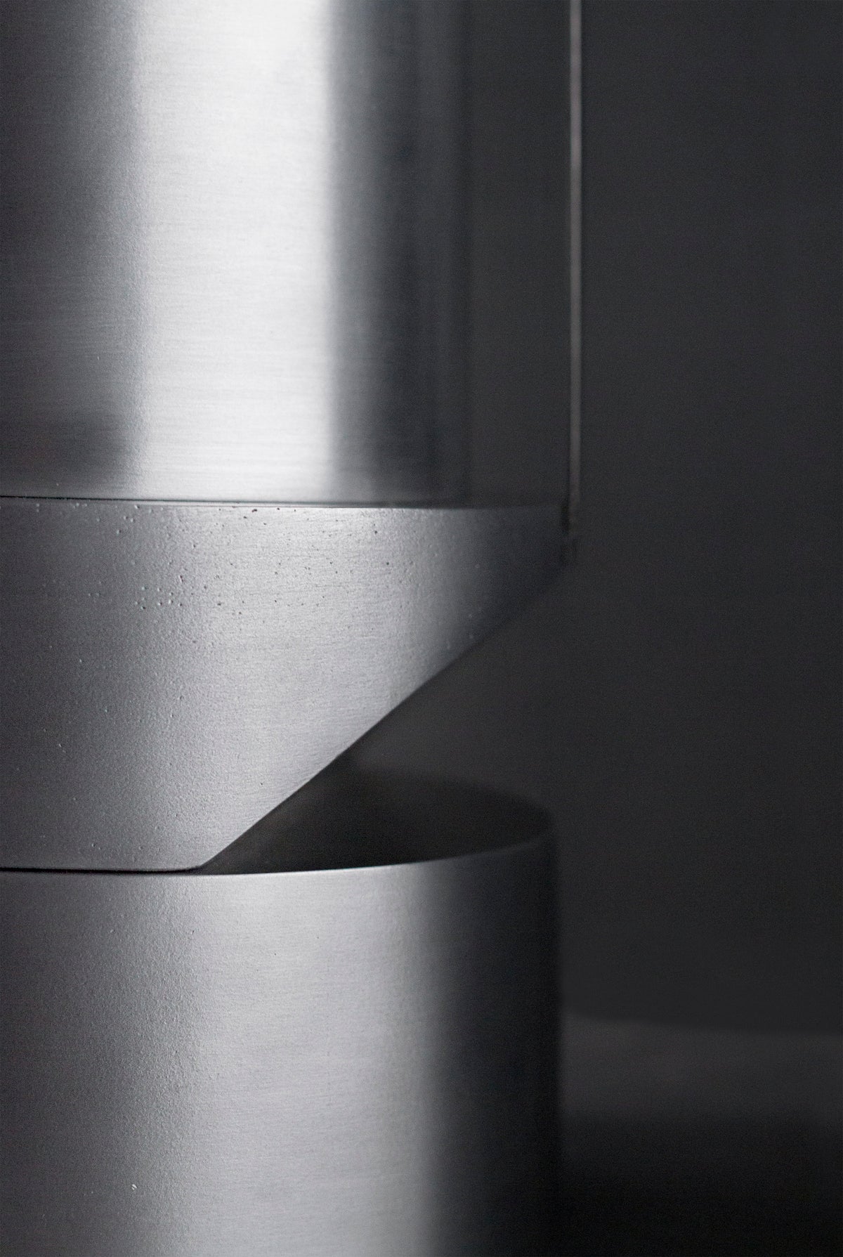 RC-AL2 — Sculptural Vase. Limited edition 8 + 1 AP — view 9