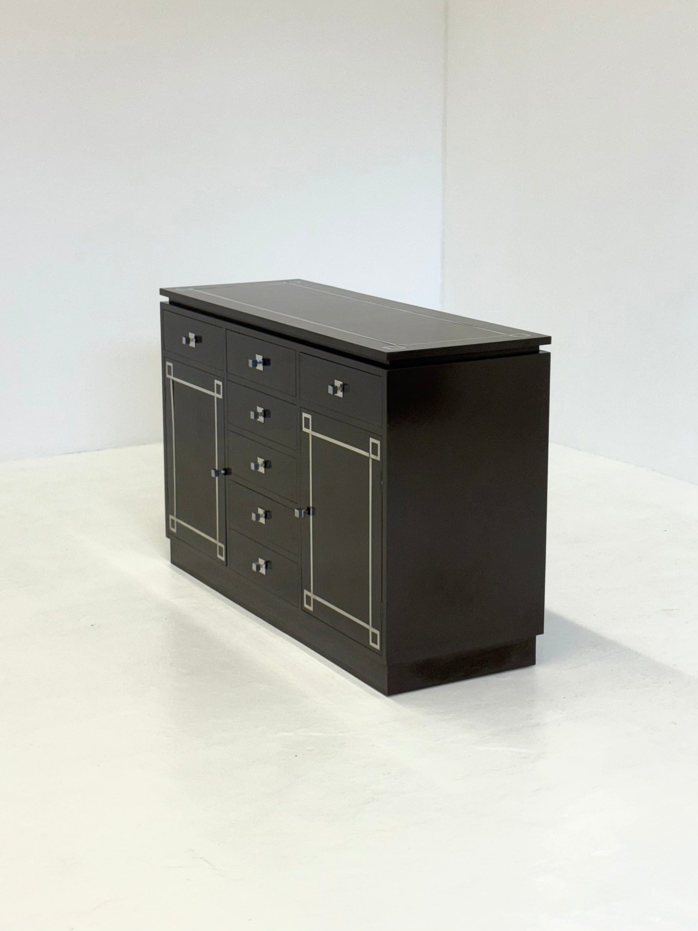 Vintage Italian Margot Sideboard by Gianluigi Gorgoni for Fratelli Turri — close-up