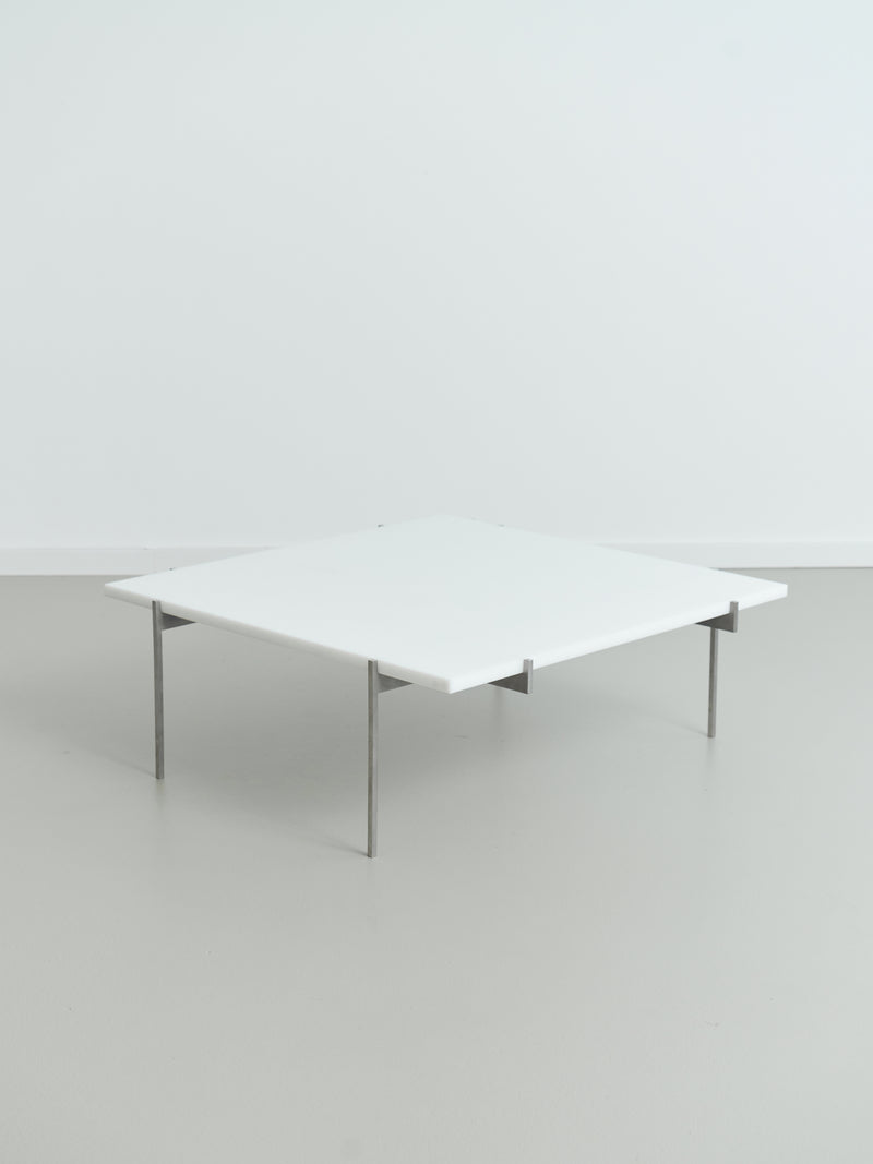 Lightweight Lounge Table by Frederik Fialin | The Oblist — white surface, metal legs