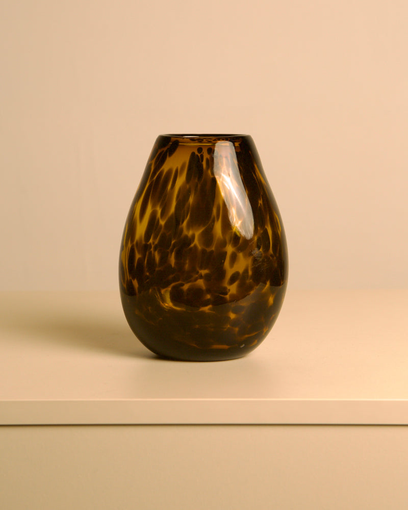 Leopard vase in Murano glass, 1980s by Treaptyque | The Oblist — amber glass, vintage design