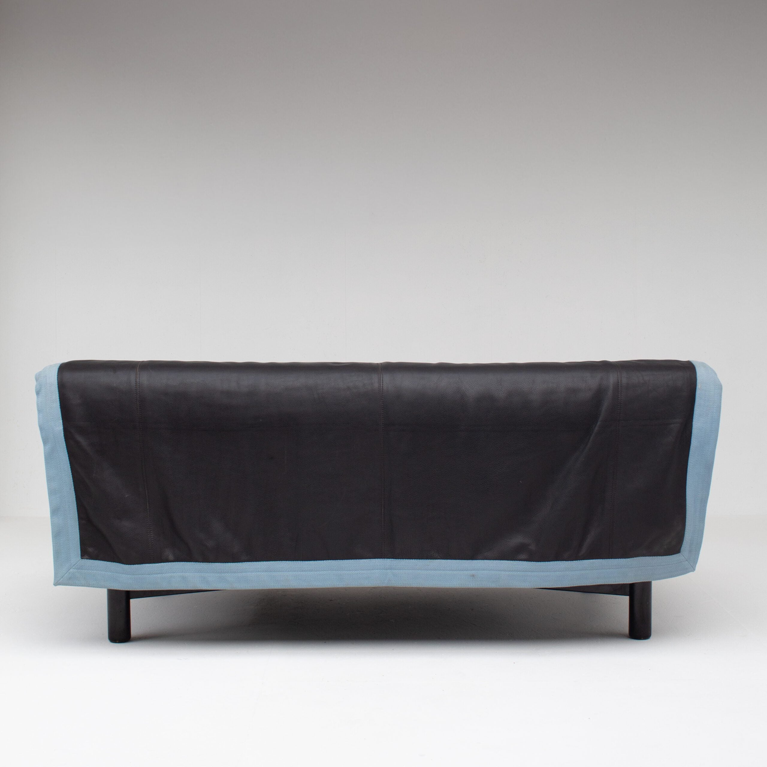 Sinbad Sofa by Vico Magistretti for Cassina — lifestyle setting