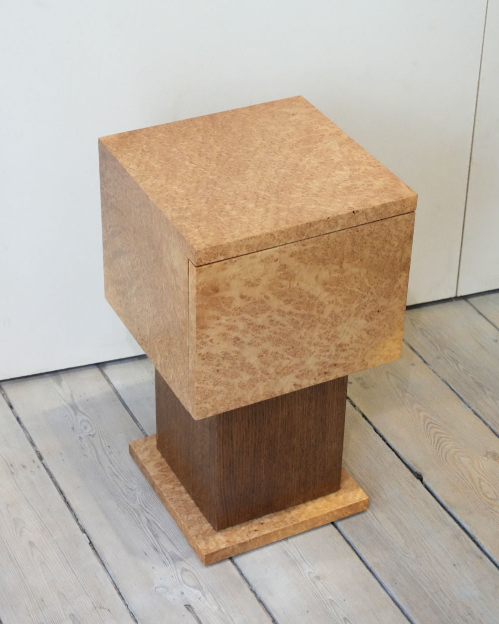 Bohult Uno' Bedside Table — close-up of textured wood surface