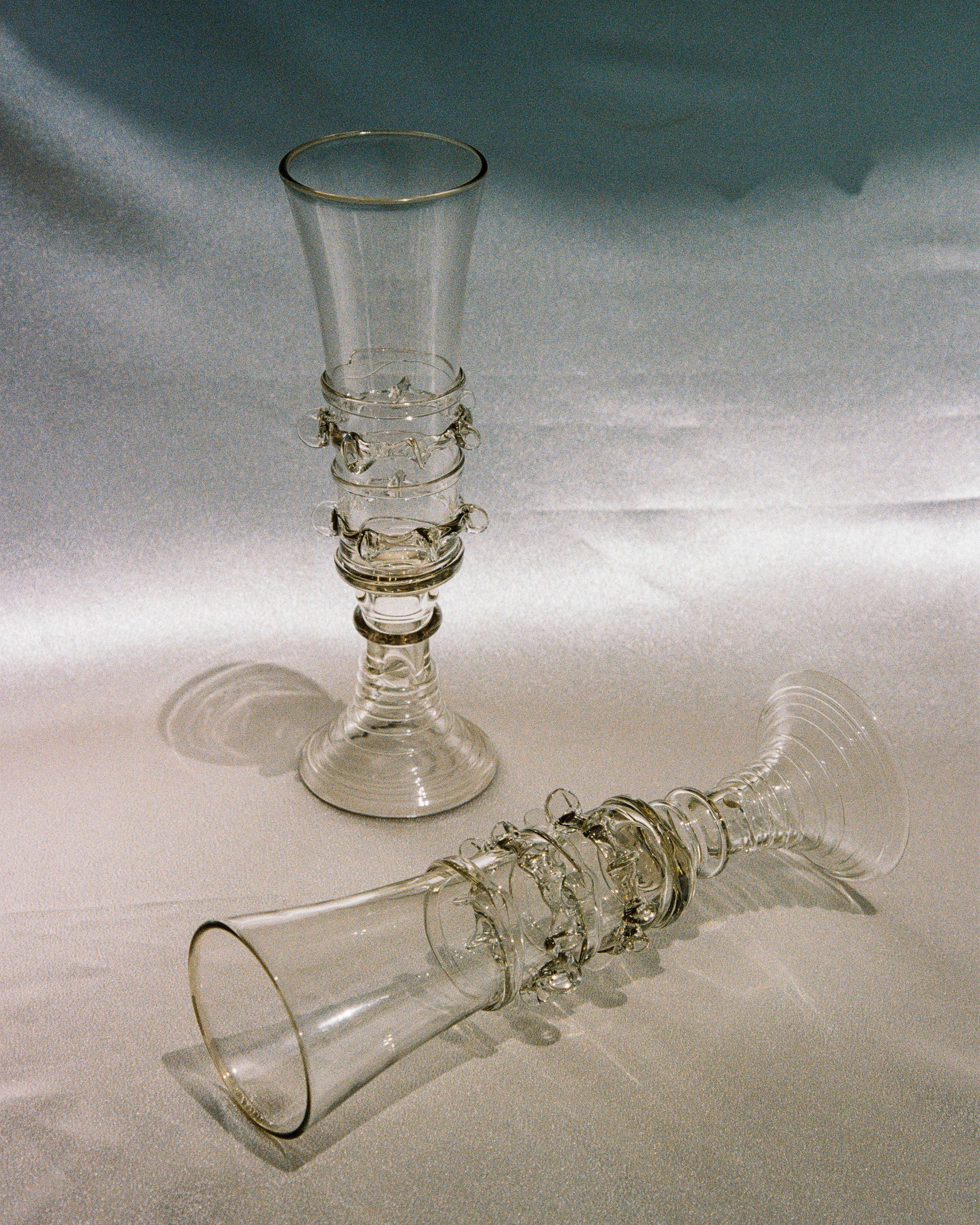 Paire de Flûtes à Champagne Soufflées à la Bouche - Seaweed