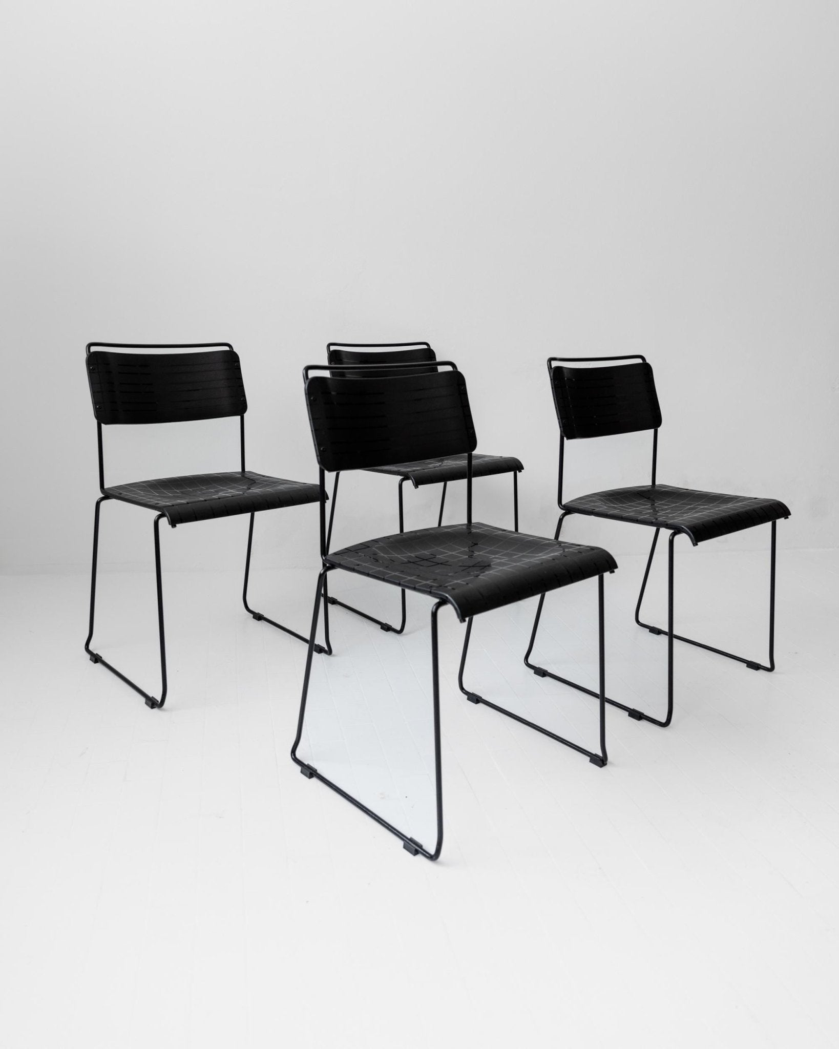 Vintage 1980s Dining Chairs, Set of 4, Postmodern Design, Black Metal and Plastic, Check Texture, Minimal Italian Design, Retro Interior — detail view