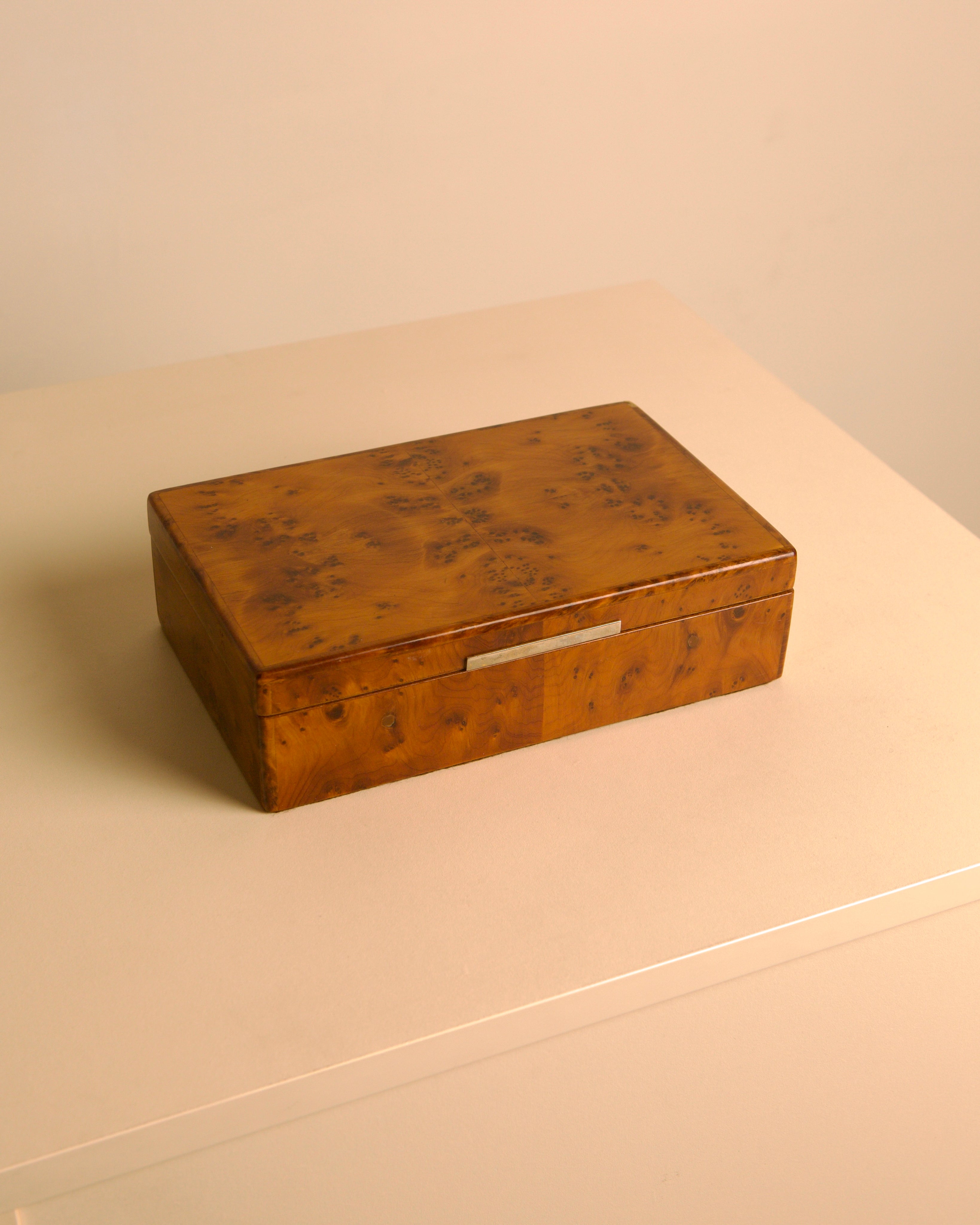 Burl elm box, Italy, 1980s — side angle