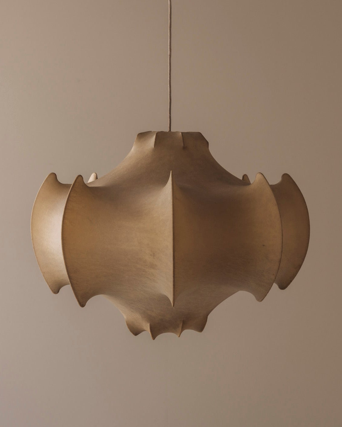 Early Viscontea lamp by Achille and Pier Giacomo Castiglioni for flos, 1960s by Modern Living | The Oblist