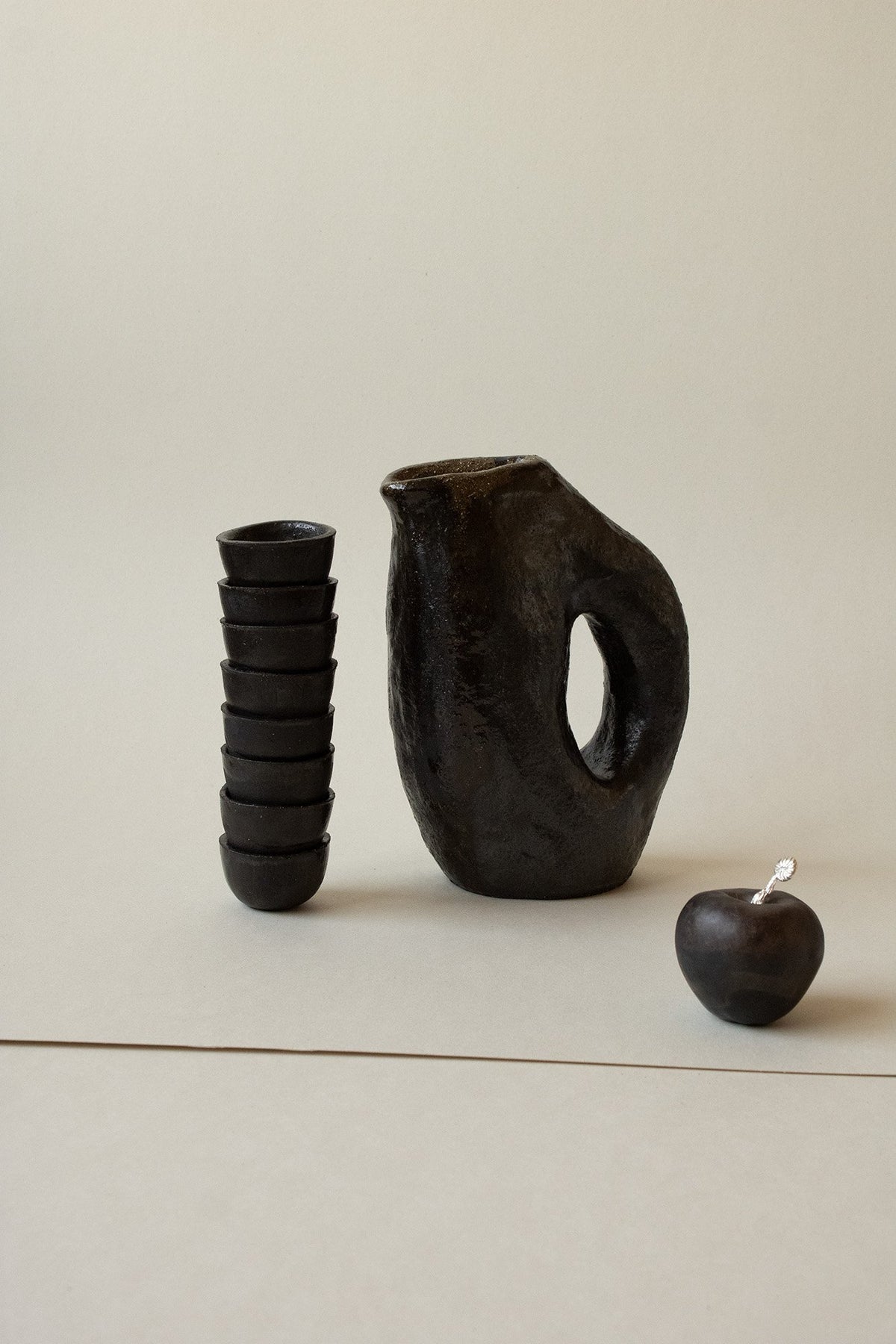 Grande Carafe — detail view