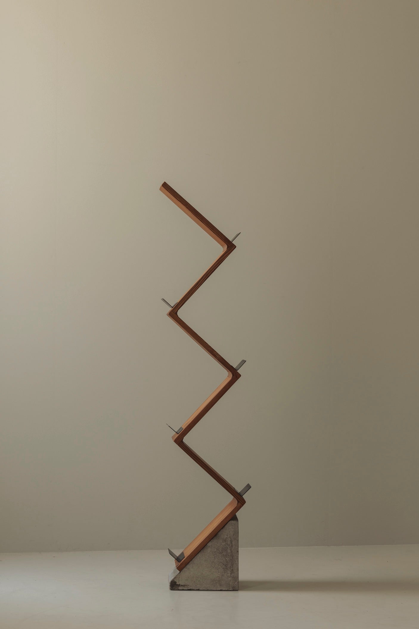 Sculptural Magazine Shelf Inspired by Jonas Bohlin's Iconic Zink Design, 1980s — additional view
