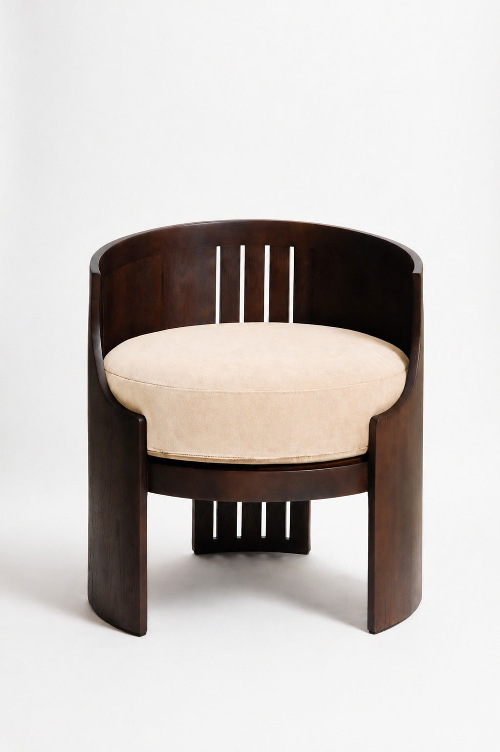 Le Fauteuil 01 by Tassiana Laurre — variant detail