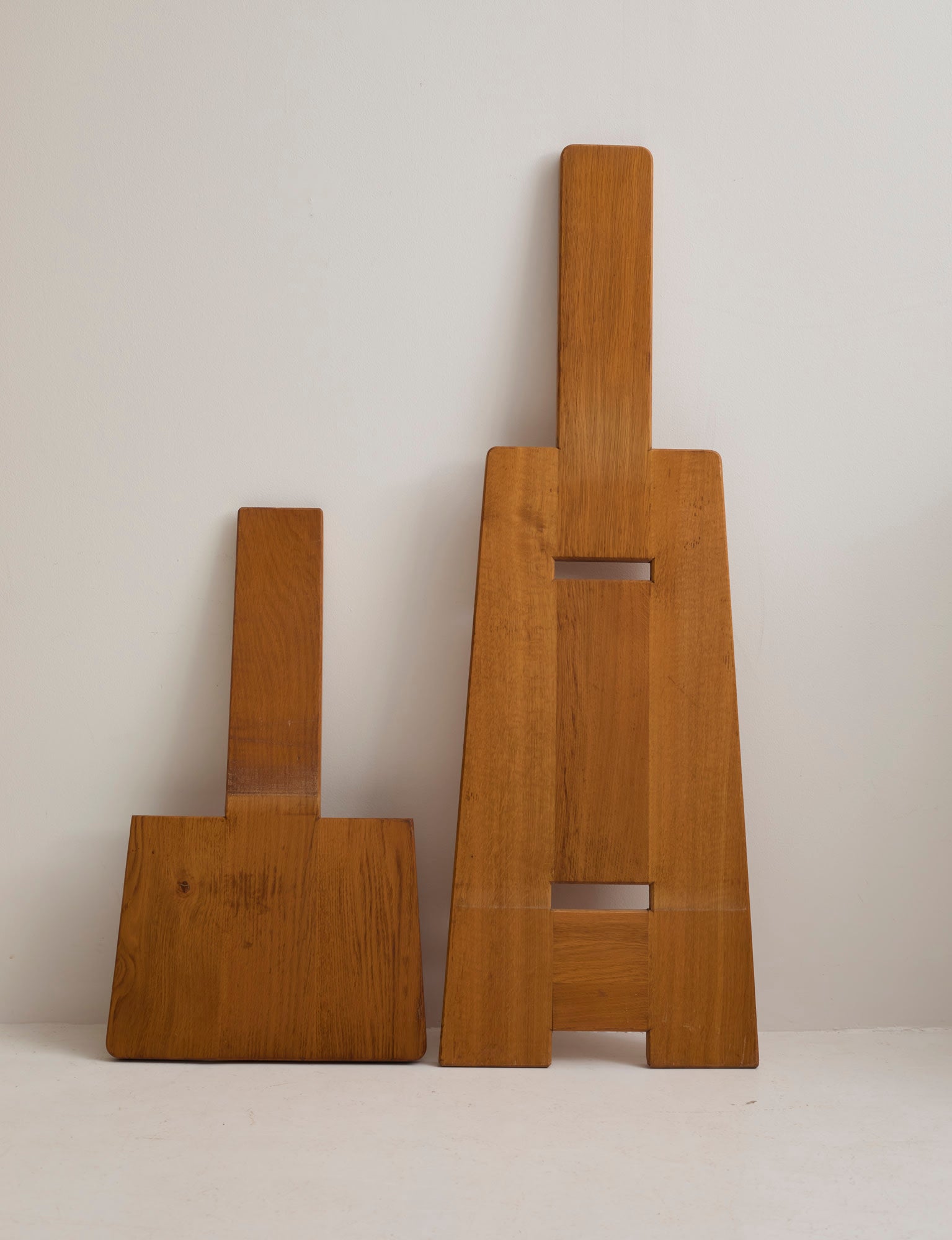 French Palaver Chair by Alain Gaubert in Solid Oak c. 1980 (Signed) — view 9