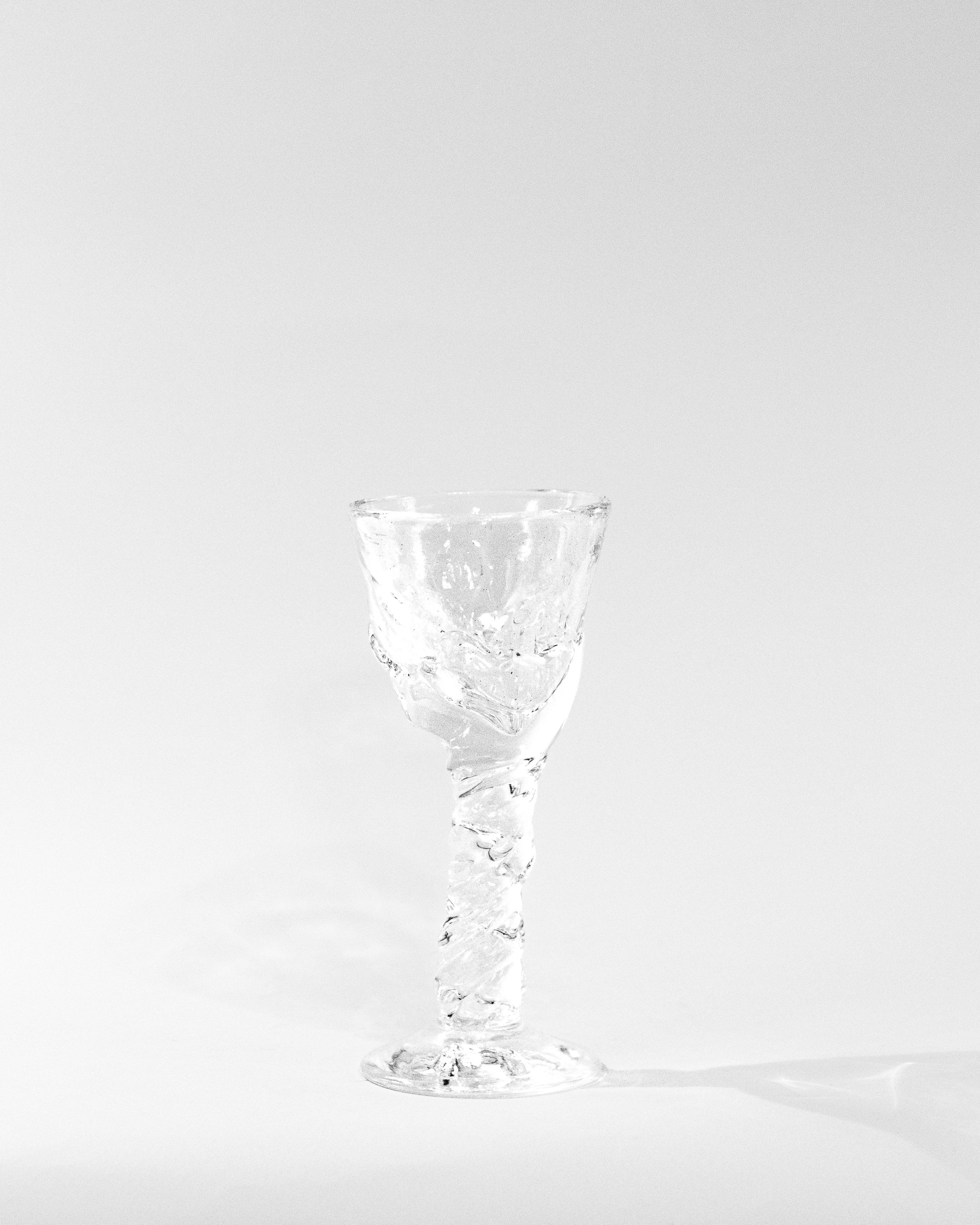 Hand-blown Cocktail Glass by Szkło Studio | The Oblist
