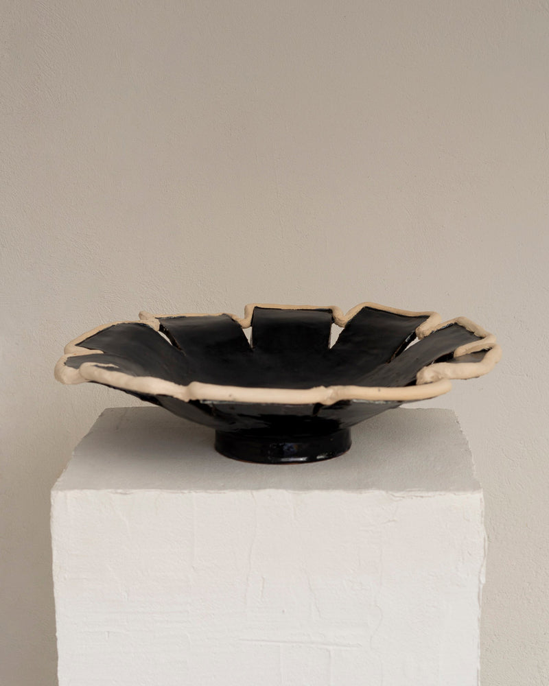 Piece 8/8 Navy Blue Ceramic Collection