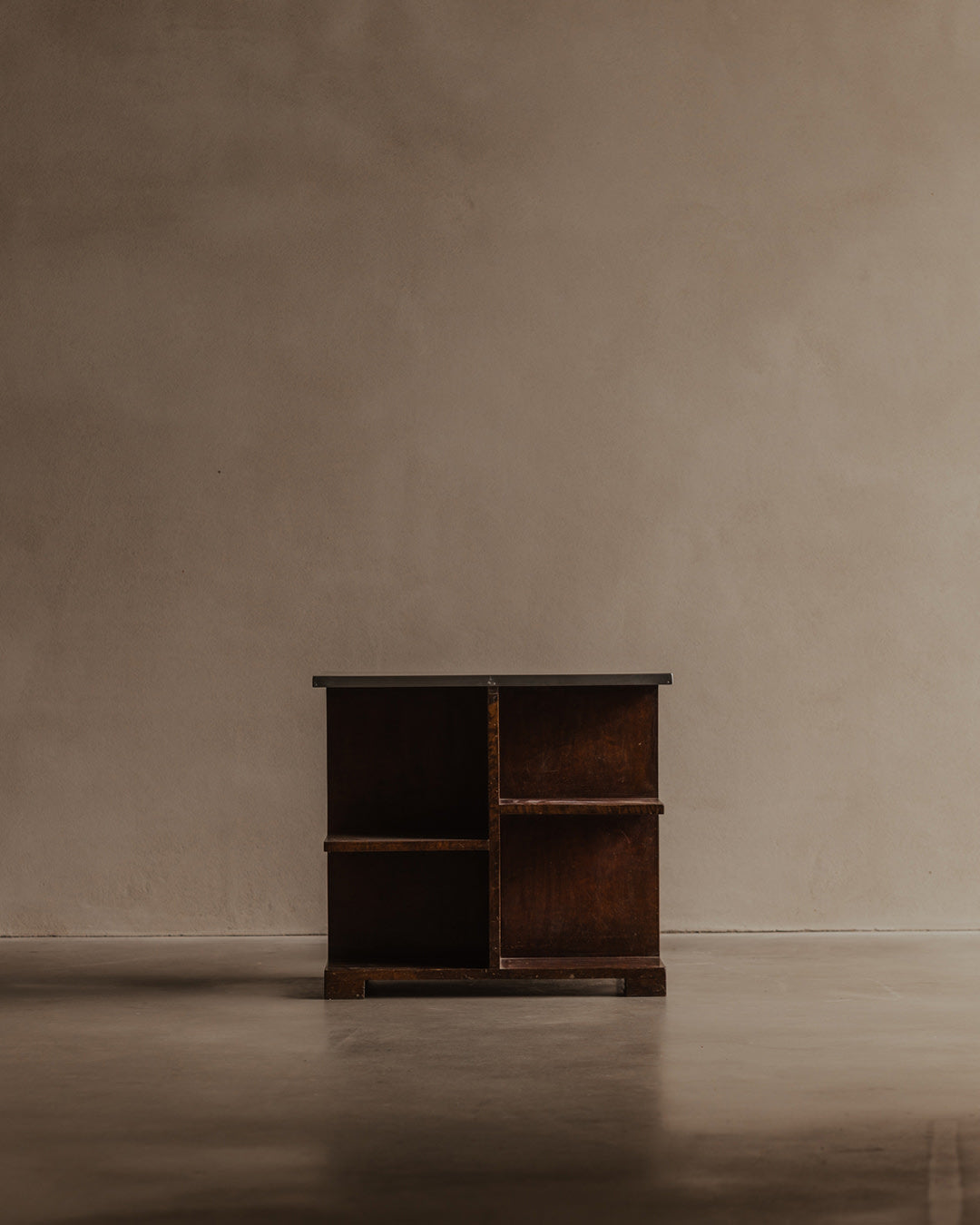 Axel Larsson - Smoker’s Table with Metal Top