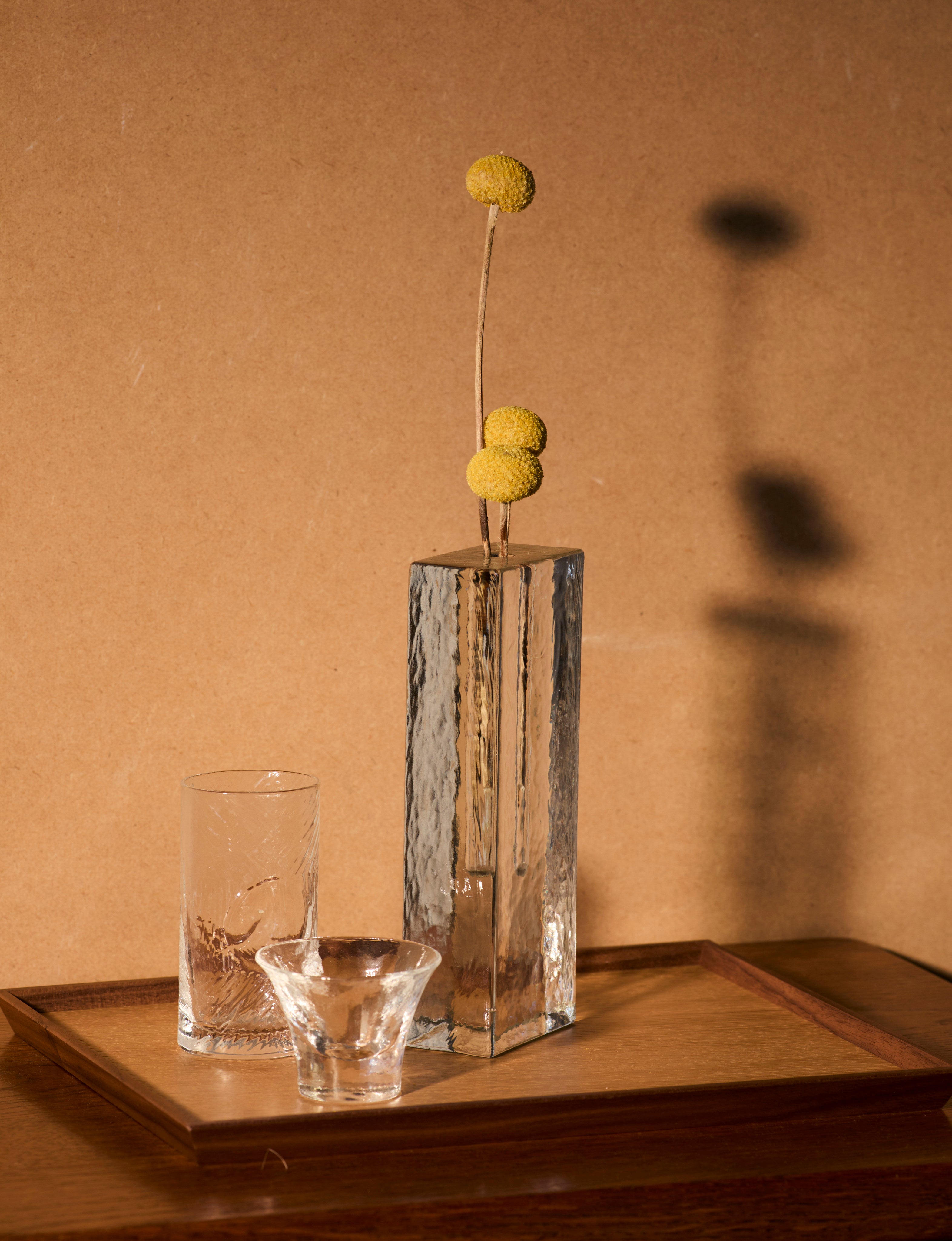 Block unifleur / stem vase in European glass (Extra Large) — lifestyle setting