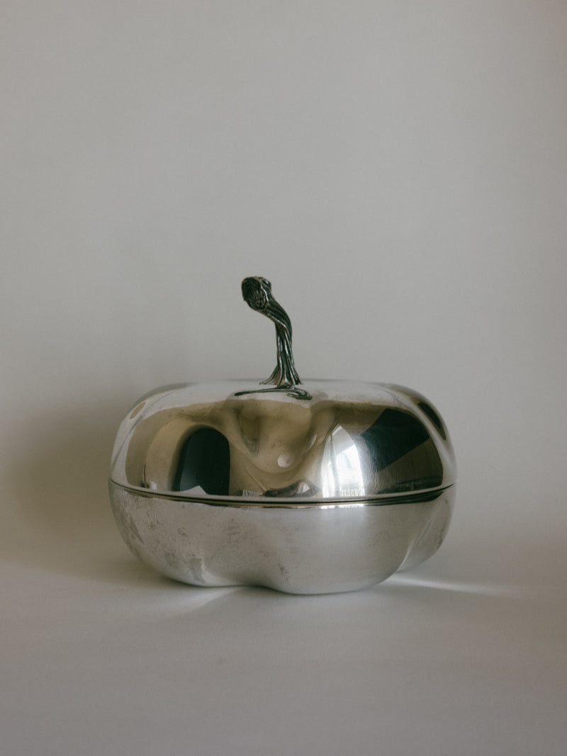 A Grand French Silver-Plated Pumpkin Bonbonnière Dish (Saint-Médard / Dior Workshop) — close-up
