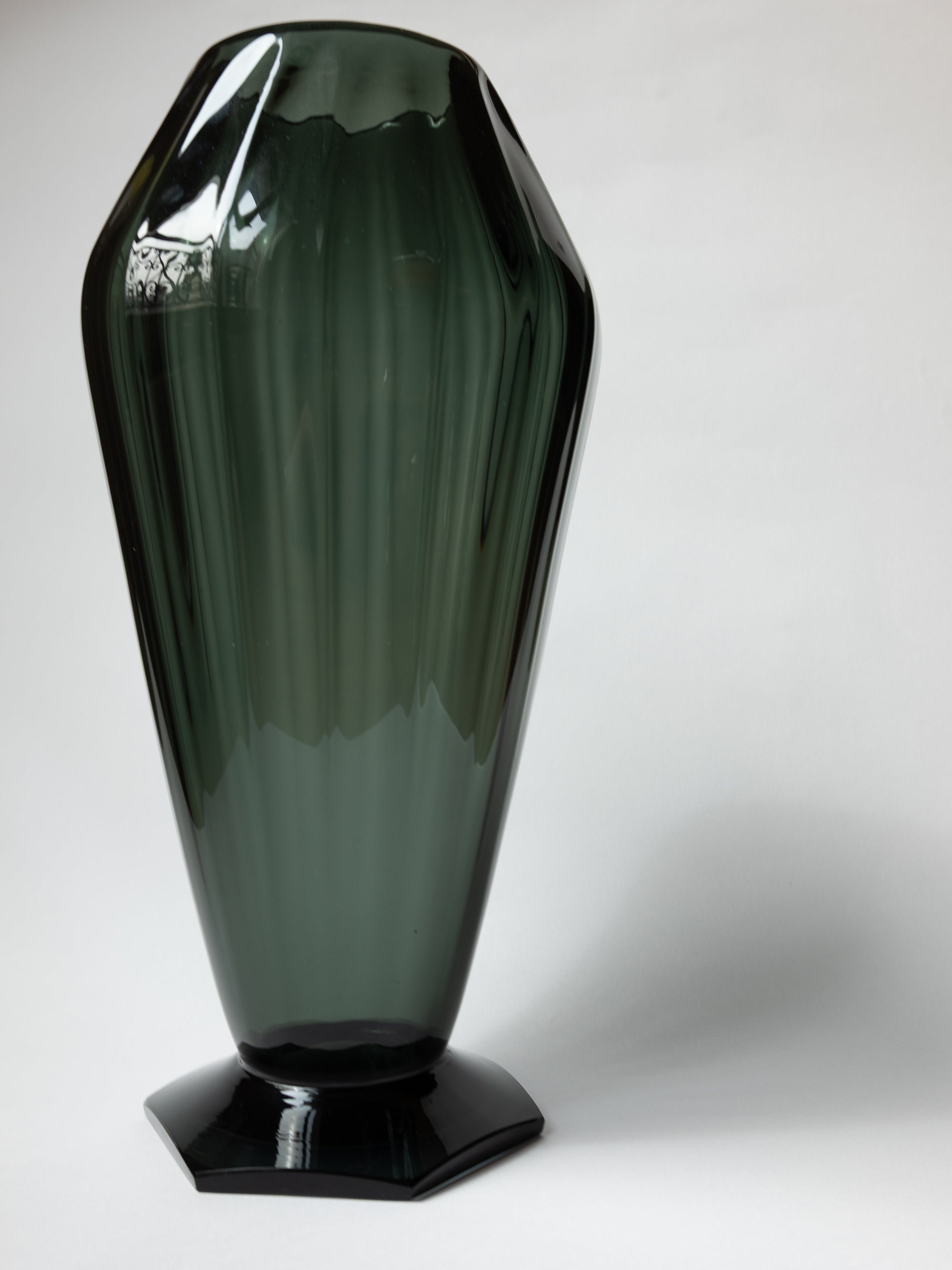 Monumental Faceted Glass Vase by André Delatte - France, c. 1920s — close-up