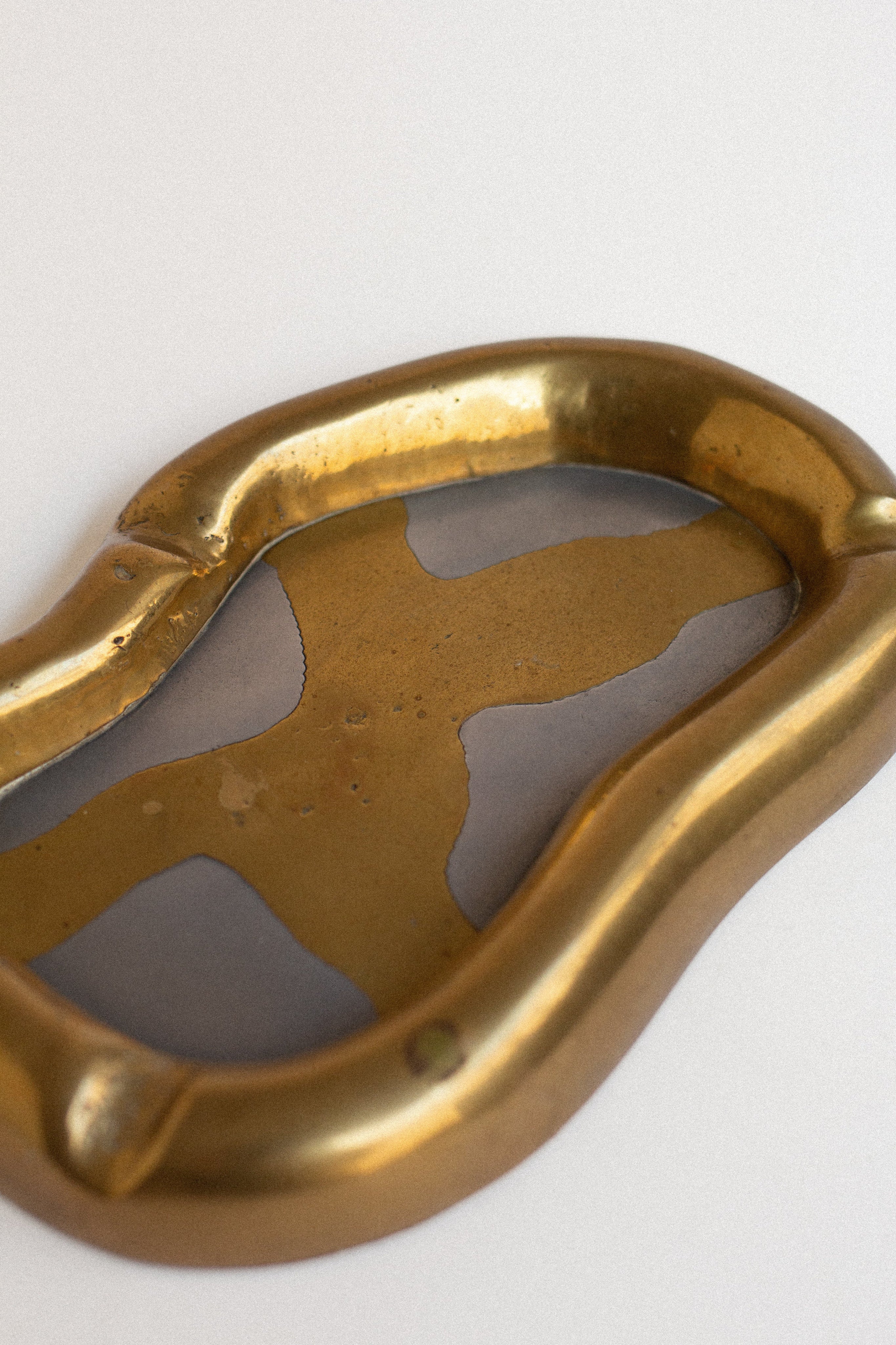 David Marshall Organic Brass Vide-Poche — detail view