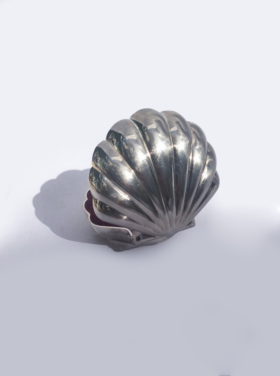 Shell Box — side angle