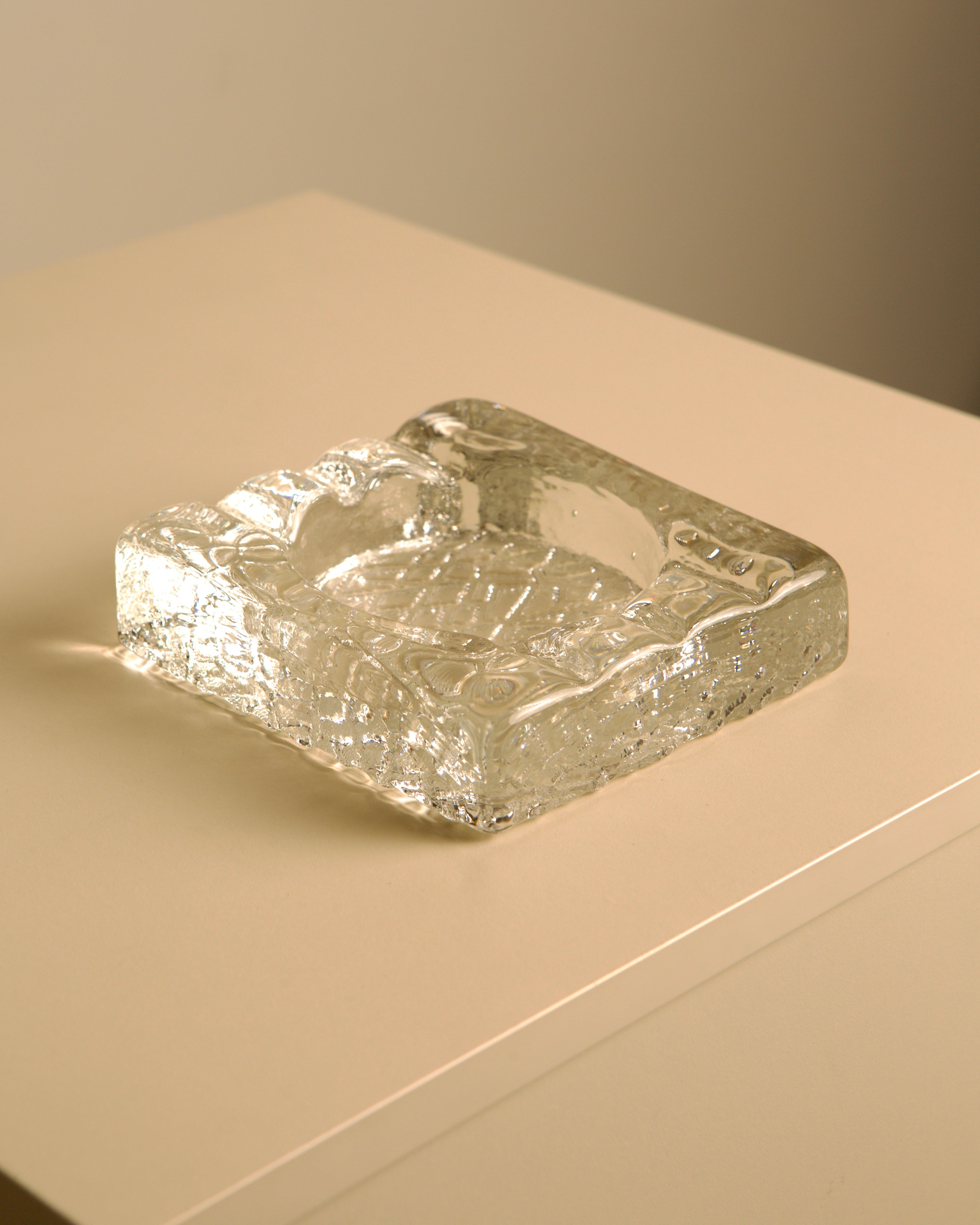 Kosta Boda 70's compressed Murano glass ashtray — detail view