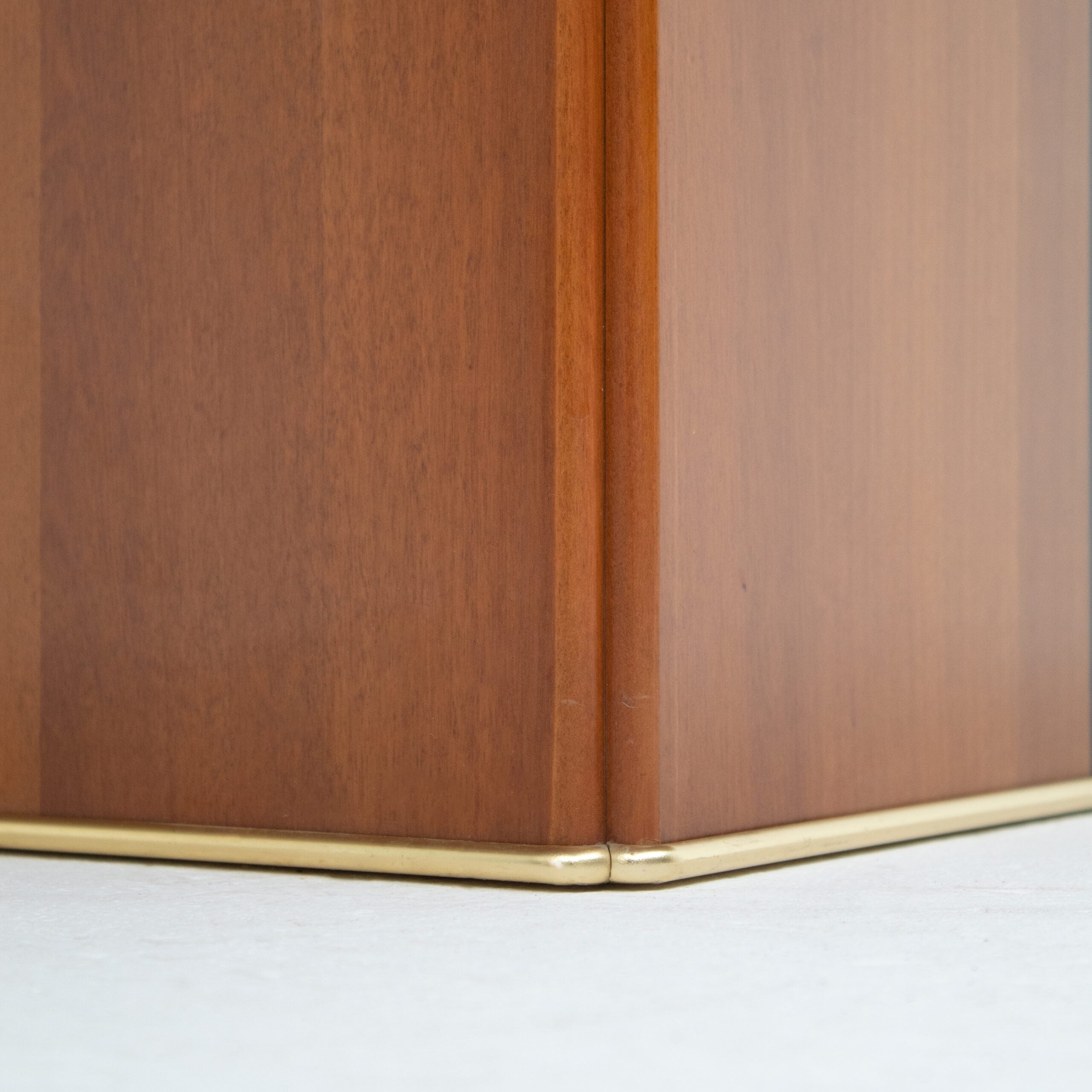 Dining Table by Afra & Tobia Scarpa for Maxalto, Italy 1980s — view 9