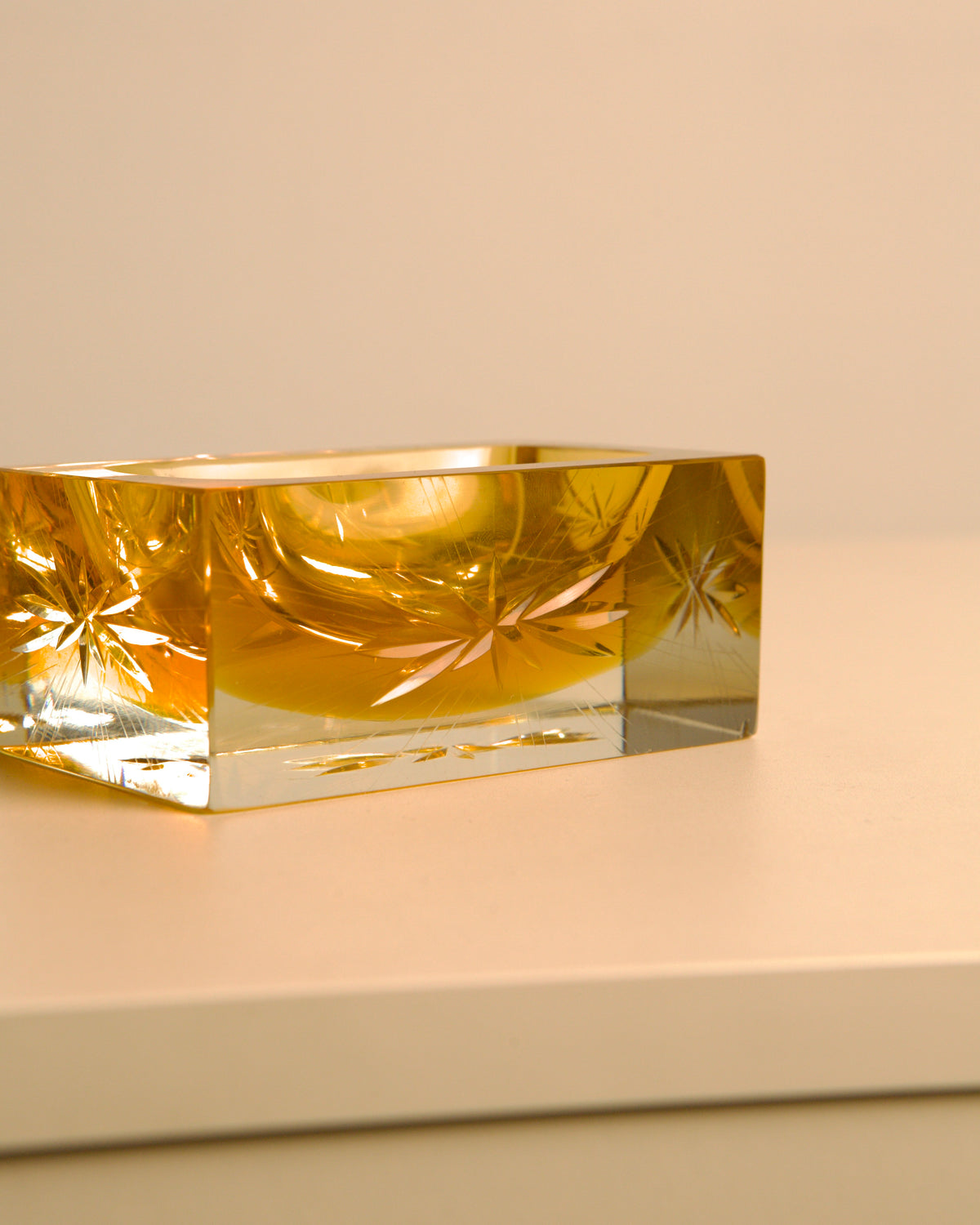 “Bloc” amber Murano glass catch-all by Flavio Poli for Seguso, 1980s — lifestyle setting
