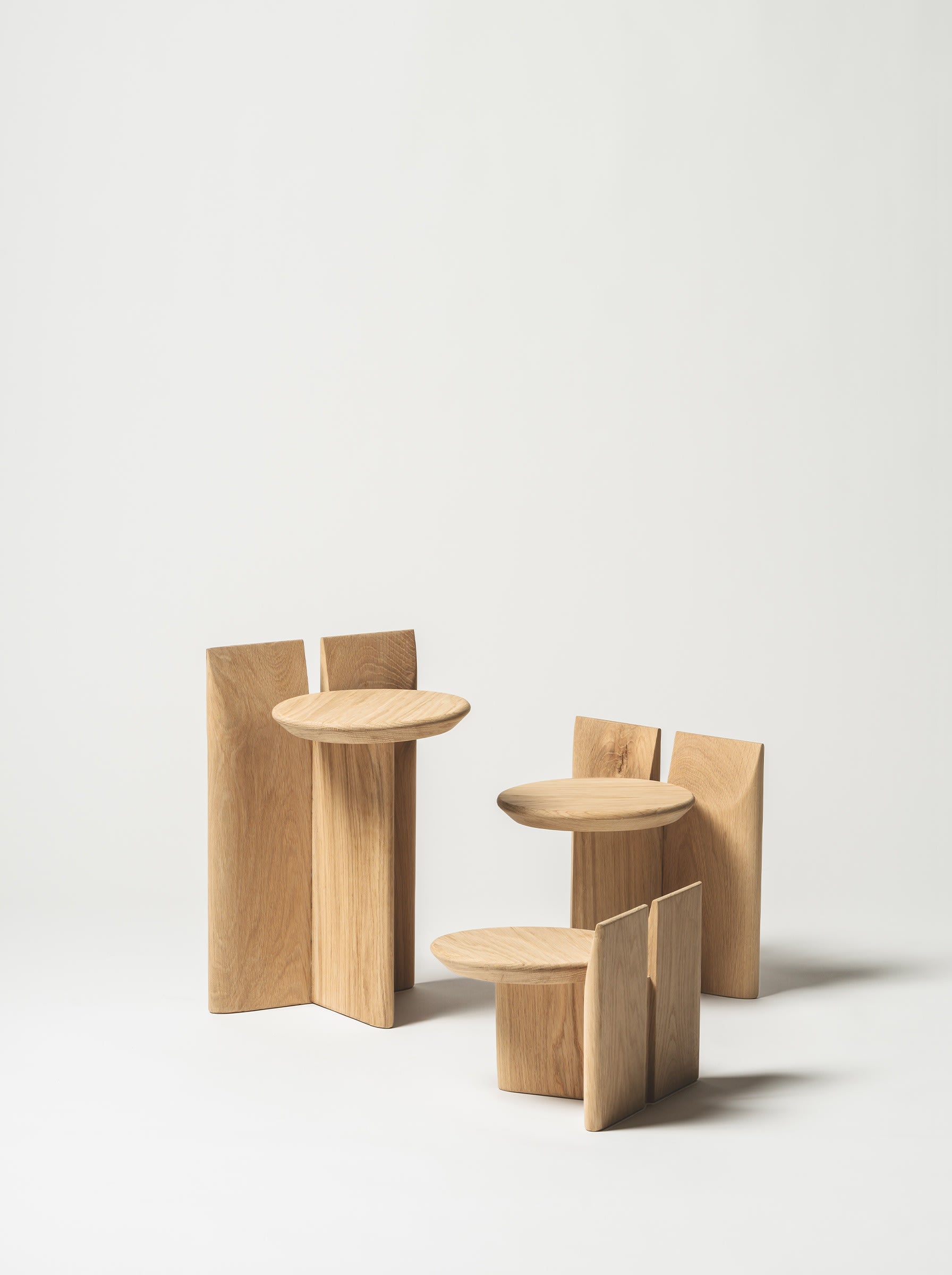 Tabi Stand — lifestyle setting