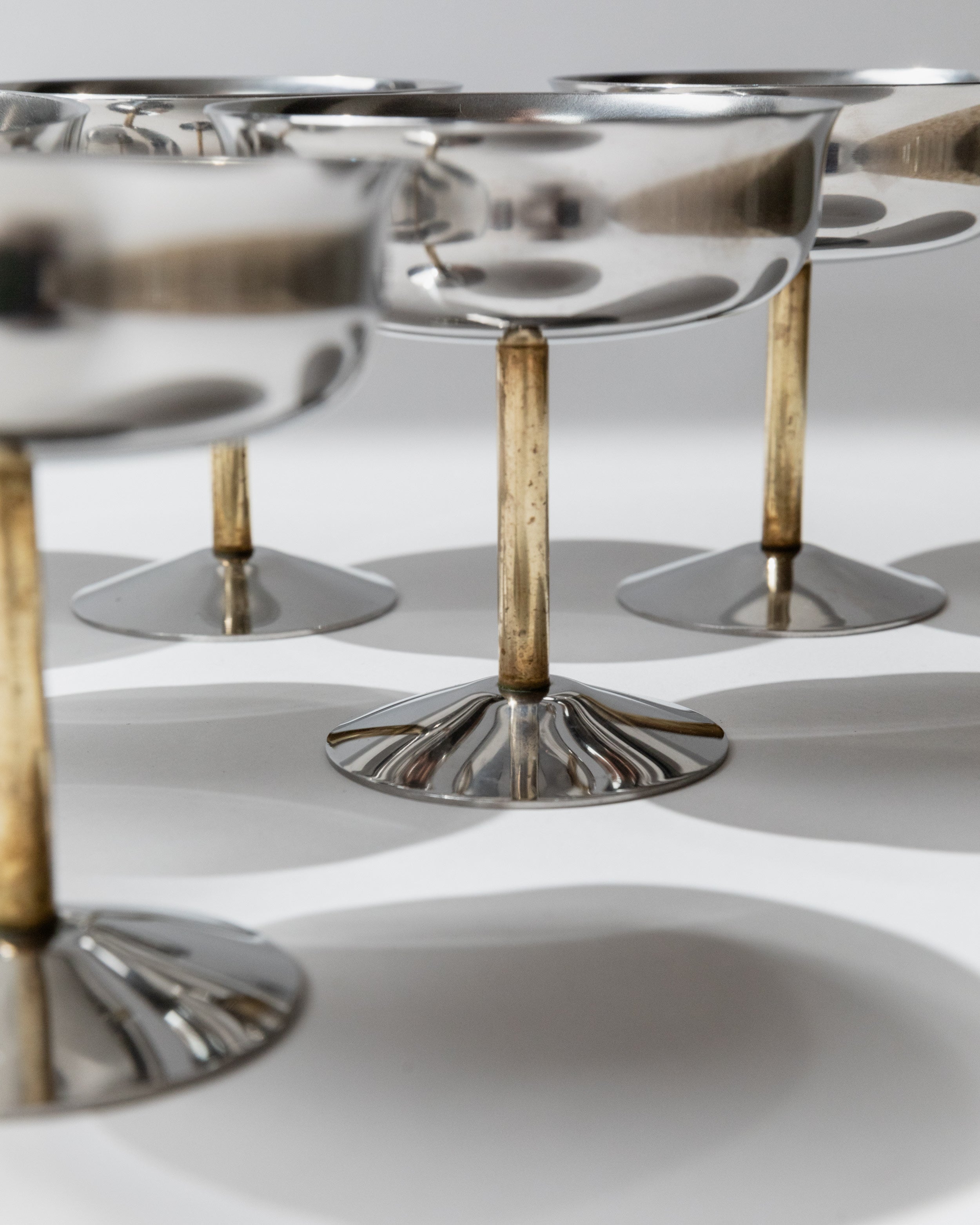 Set of 6 Champagne Coupes with Golden Stem, Italy 1970s