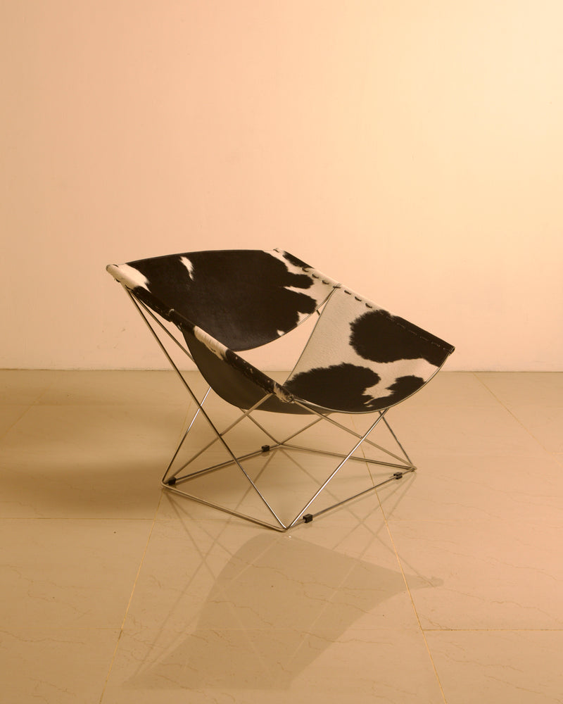 F675 "Butterfly" Cowhide Armchair by Pierre Paulin for Artifort 00's | The Oblist — cowhide material, modern design