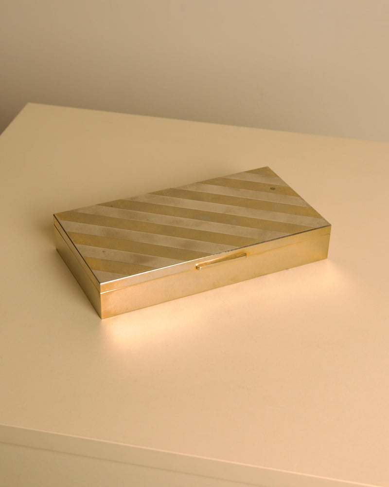 Italian box in gold and silver metal "Holywood Regency" 70s by Treaptyque | The Oblist