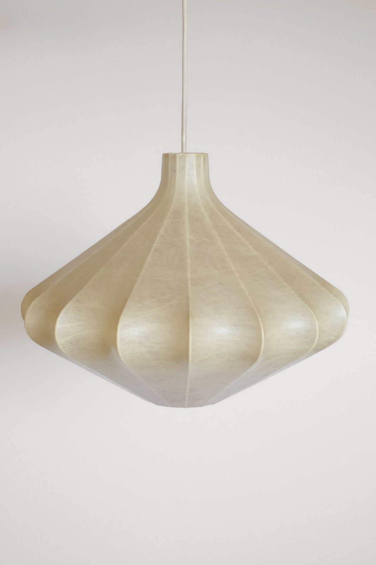 1960s Cocoon Pendant Lamp by Friedel Wauer for Goldkant — detail view