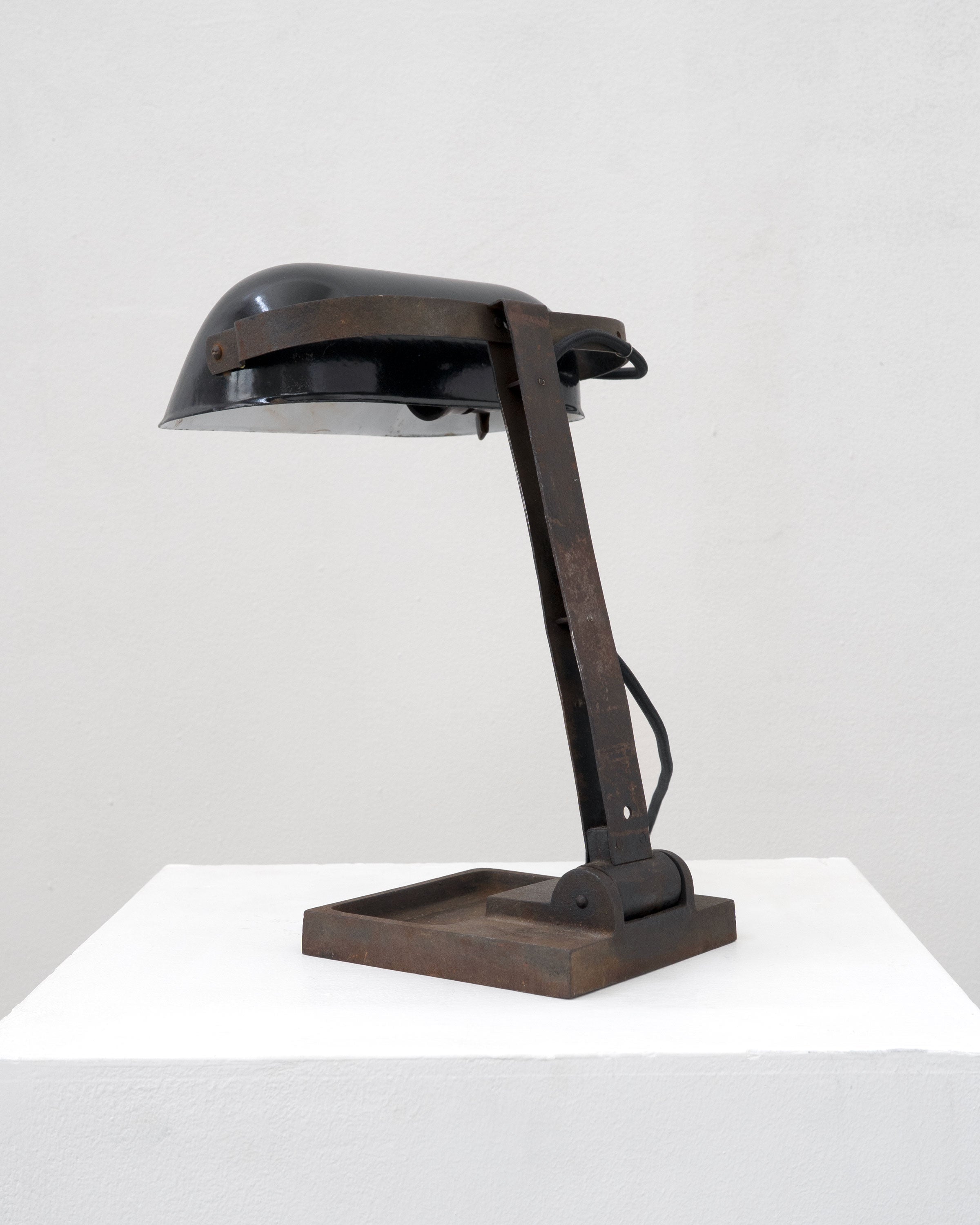 Cast Iron Bankers Table Lamp, c.1930 — alternate view