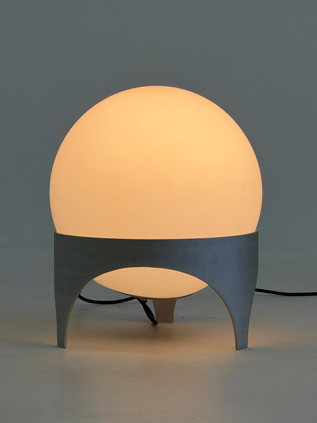 Contemporary Lampen in Glass - Vintage Space Collection — lifestyle setting