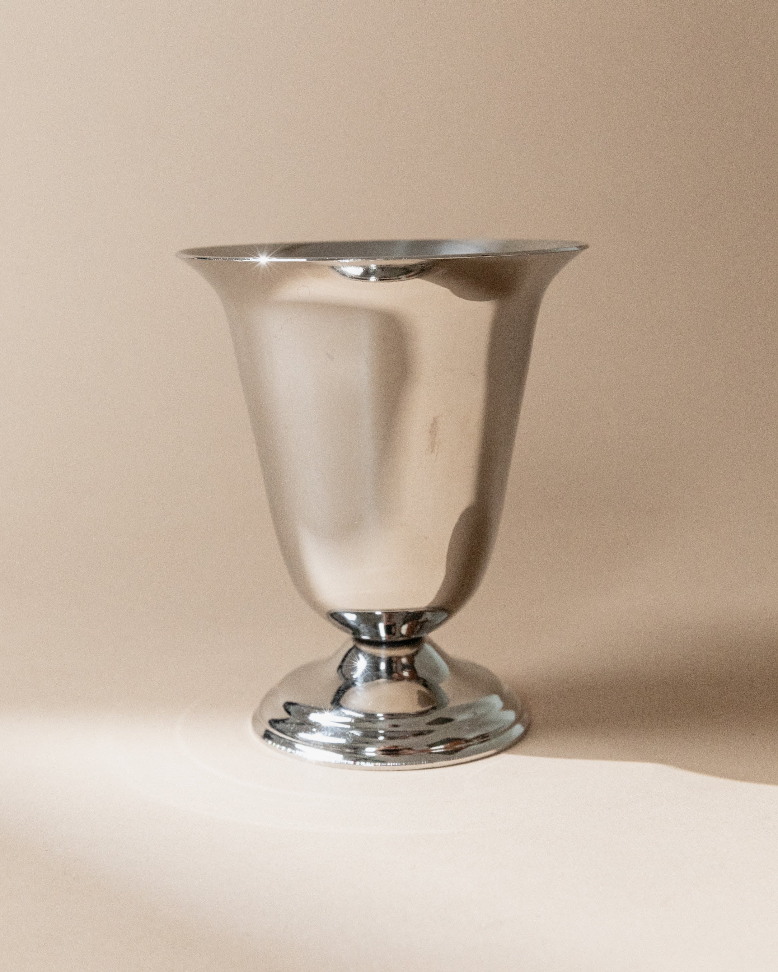 Ensemble de 6 tasses en acier inoxydable, design Italie années 1970