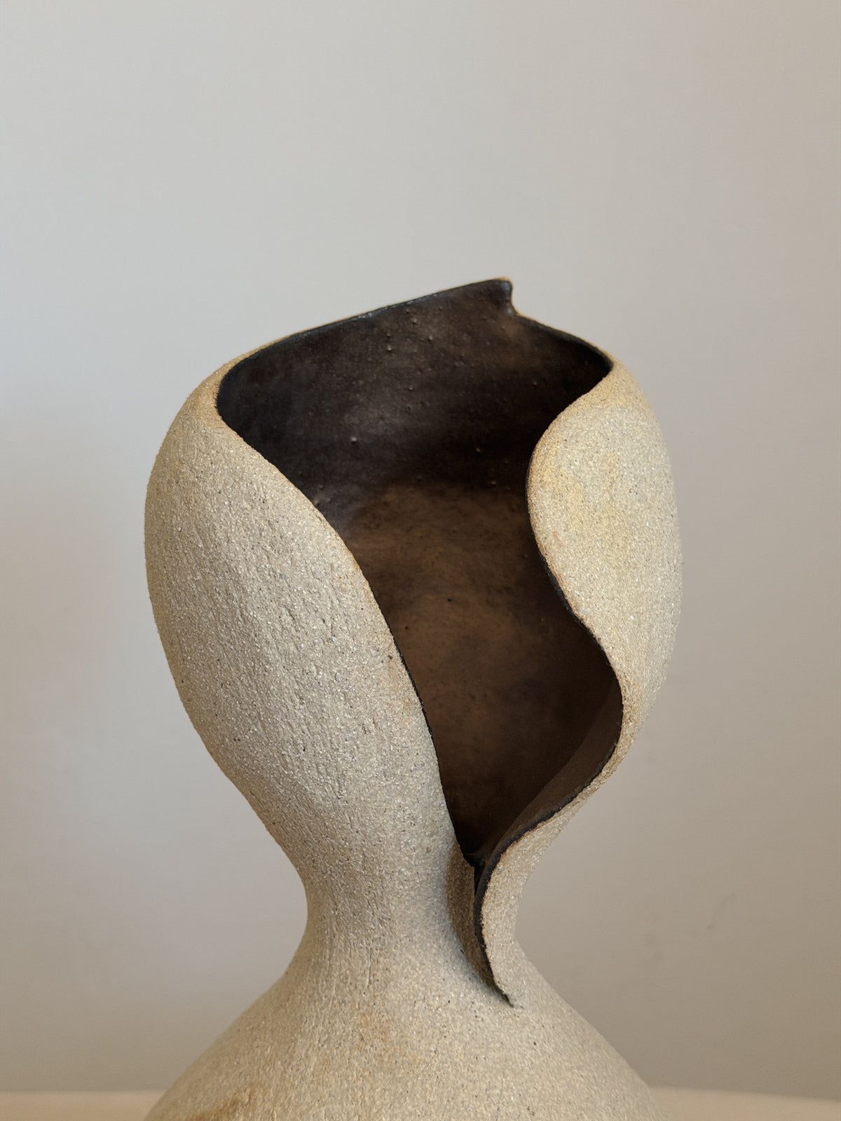 Minimalism Vase in Ceramic | Sculptural Vase | Ceramic Sculpture — additional view